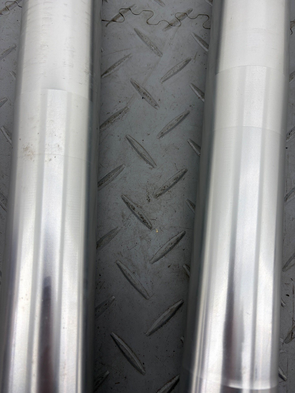 DUCATI MULTISTRADA 1200 S 2016 FORK LEGS PAIR STANCHION RIGHT LEFT - Image 5