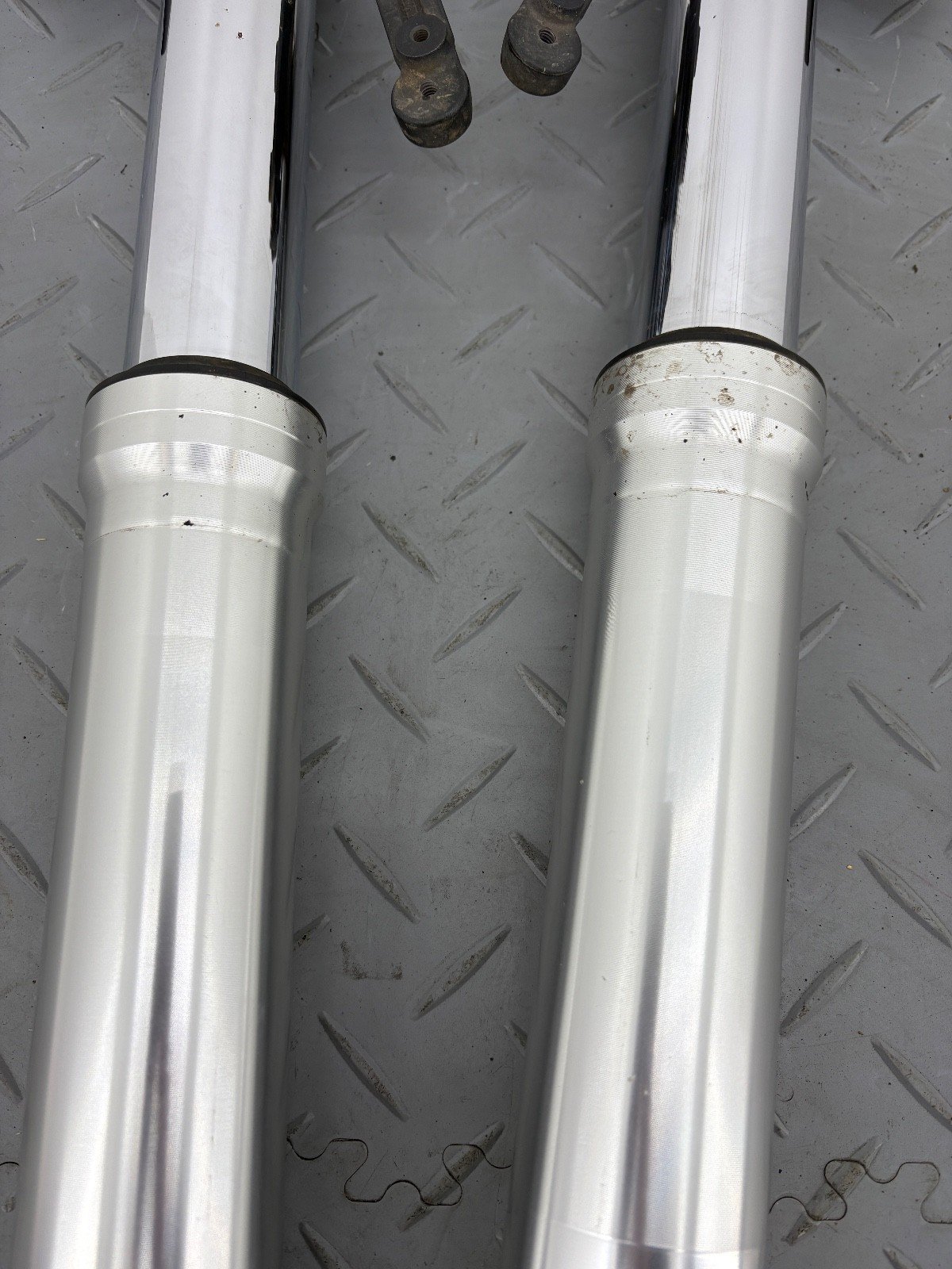 DUCATI MULTISTRADA 1200 S 2016 FORK LEGS PAIR STANCHION RIGHT LEFT - Image 16