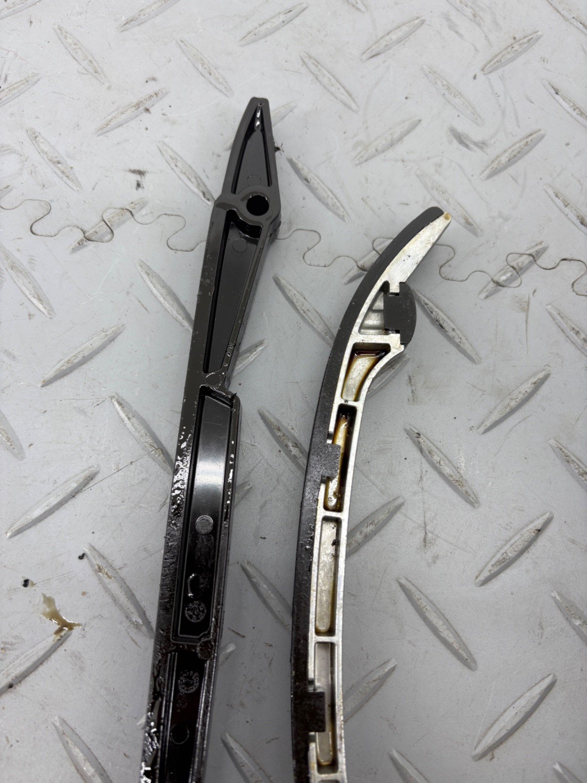 TRIUMPH TIGER 1200 2015 CHAIN SLIDER GUIDE RAIL & TENSIONER T1141212 T1141221 - Image 3