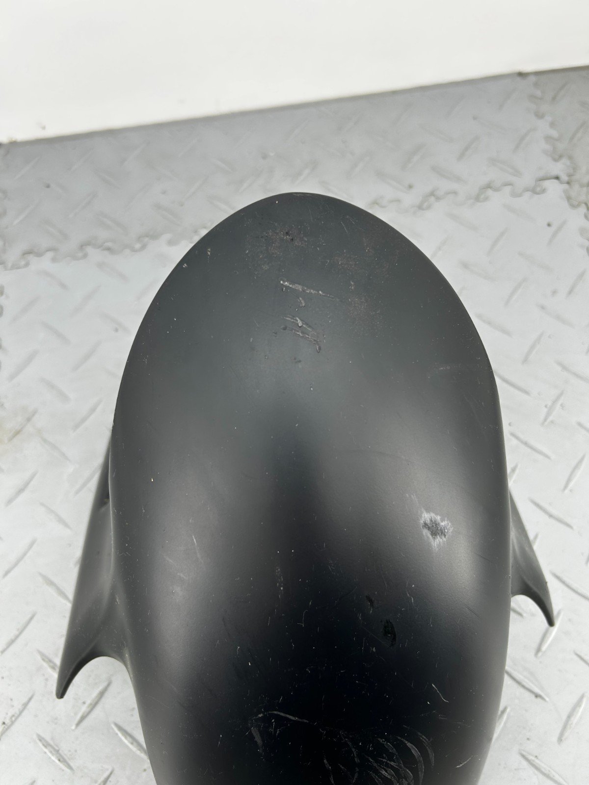 DUCATI STREETFIGHTER V2 2023 FRONT MUD GUARD FENDER COVER 56416632AK (DAMADGED) - Image 6
