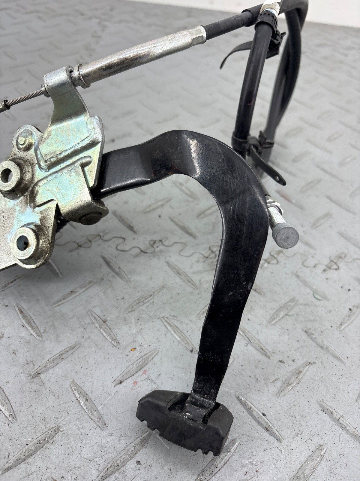 YAMAHA TRICITY 300 2020 BRAKE BRAKING PEDAL - Image 3