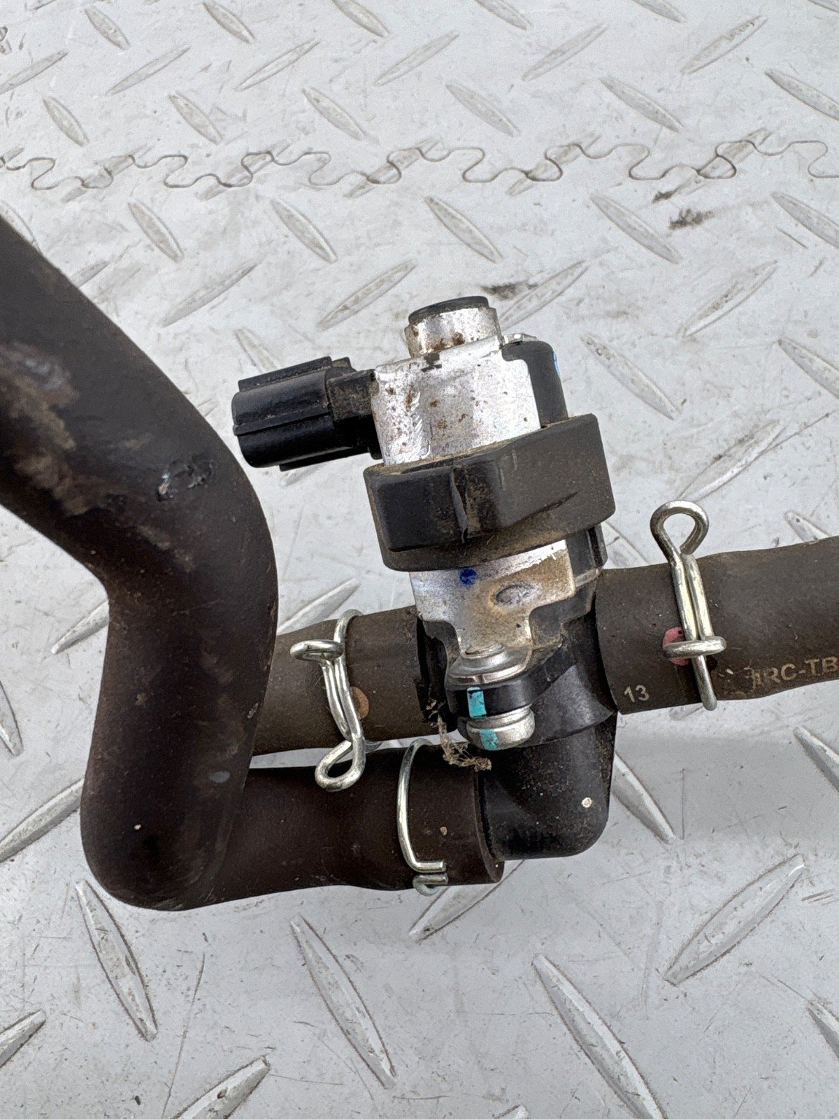 HONDA CB650R 2021 AIR VALVE SOLENOID SENSOR UNIT ASSEMBLY - Image 4