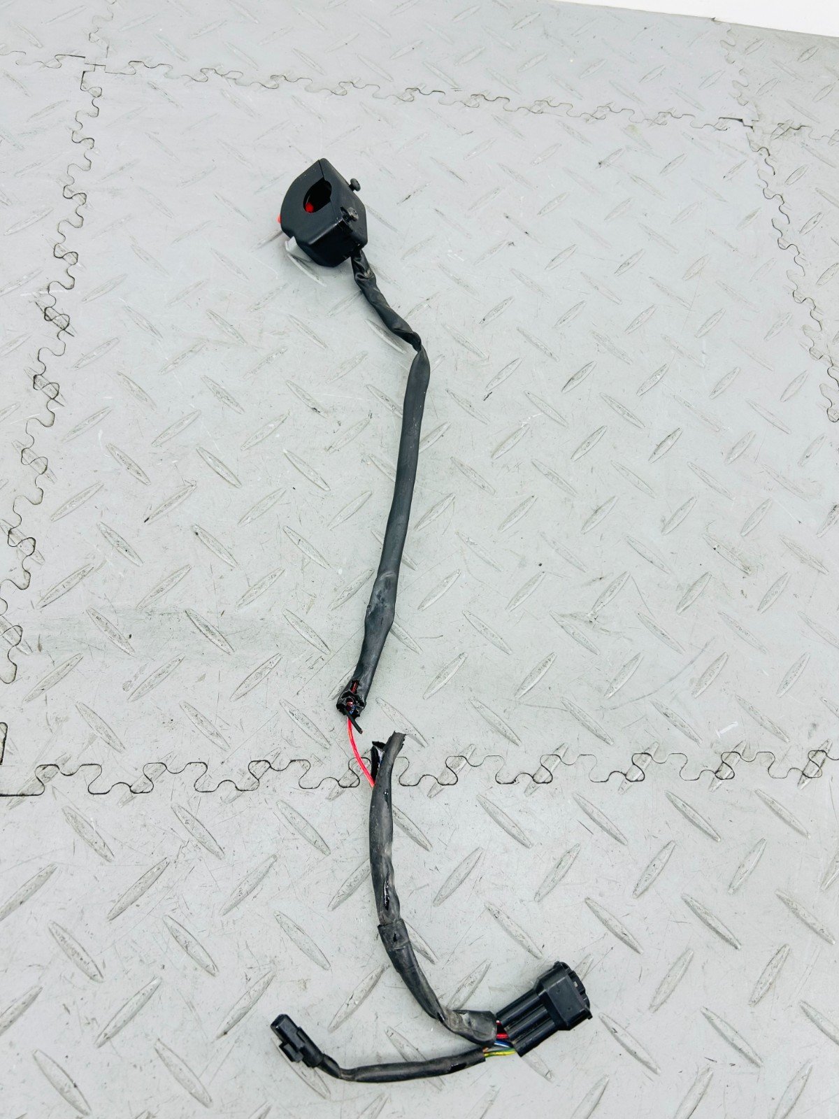 KAWASAKI ZX-14 ZX-14 ZZR 1400 ZZR1400 ZX1400 2017 RIGHT SIDE HANDLEBAR SWITCH - Image 5