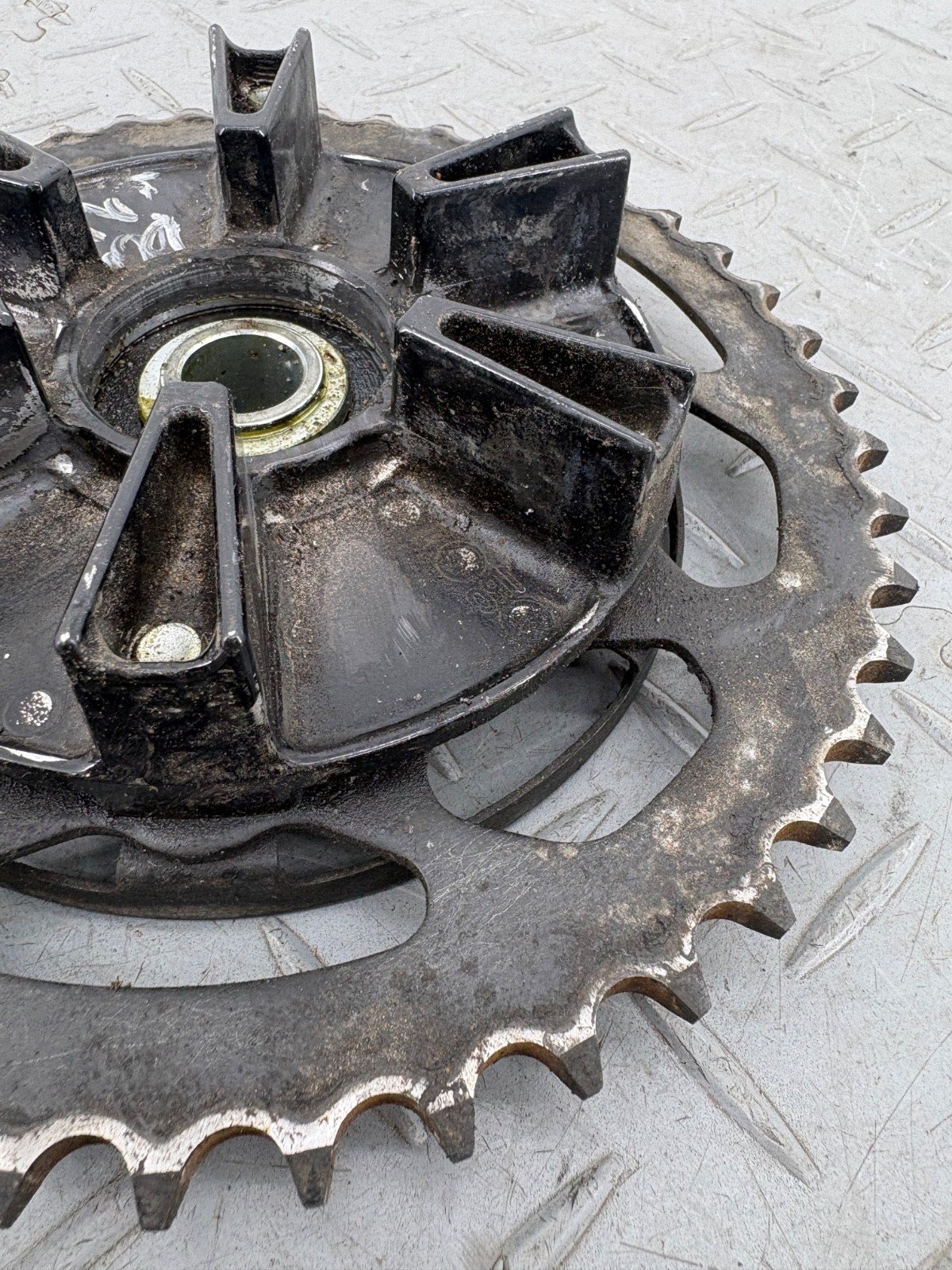 YAMAHA MT-09 MT09 FZ09 2015 REAR SPROCKET CARRIER - Image 7