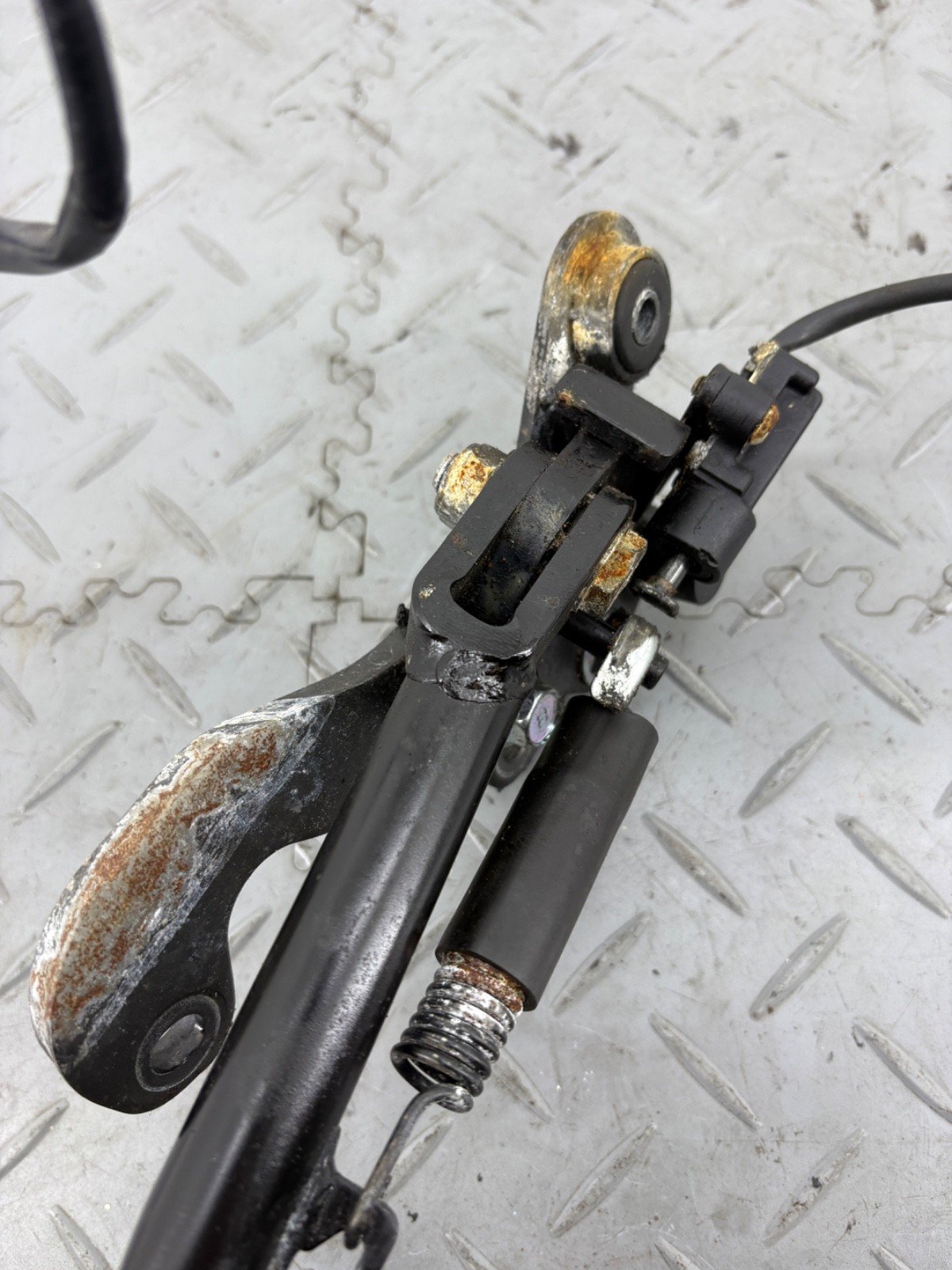 YAMAHA MT-09 MT09 RN69 2022 KICK STAND SIDE STAND & SENSOR - Image 5