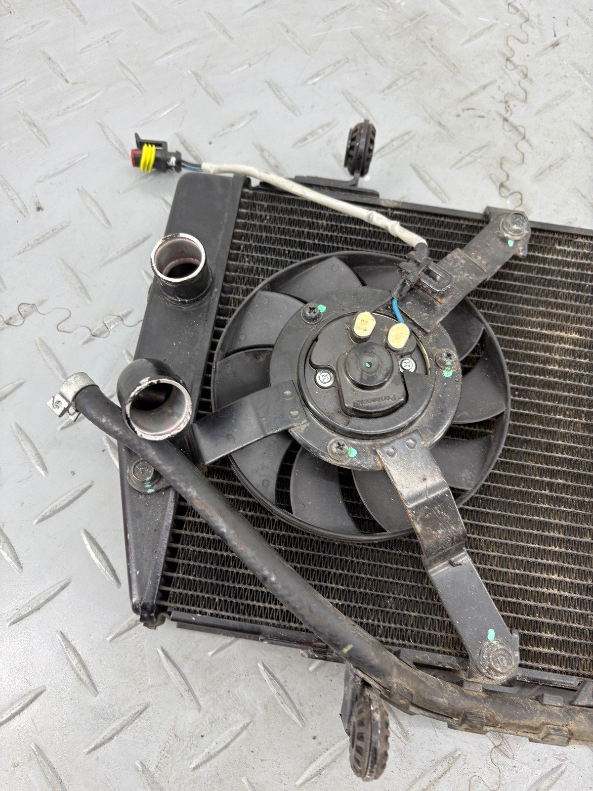 DUCATI MULTISTRADA 1200 2017 WATER COOLING COOLER RADIATOR & FAN 54810563A - Image 9