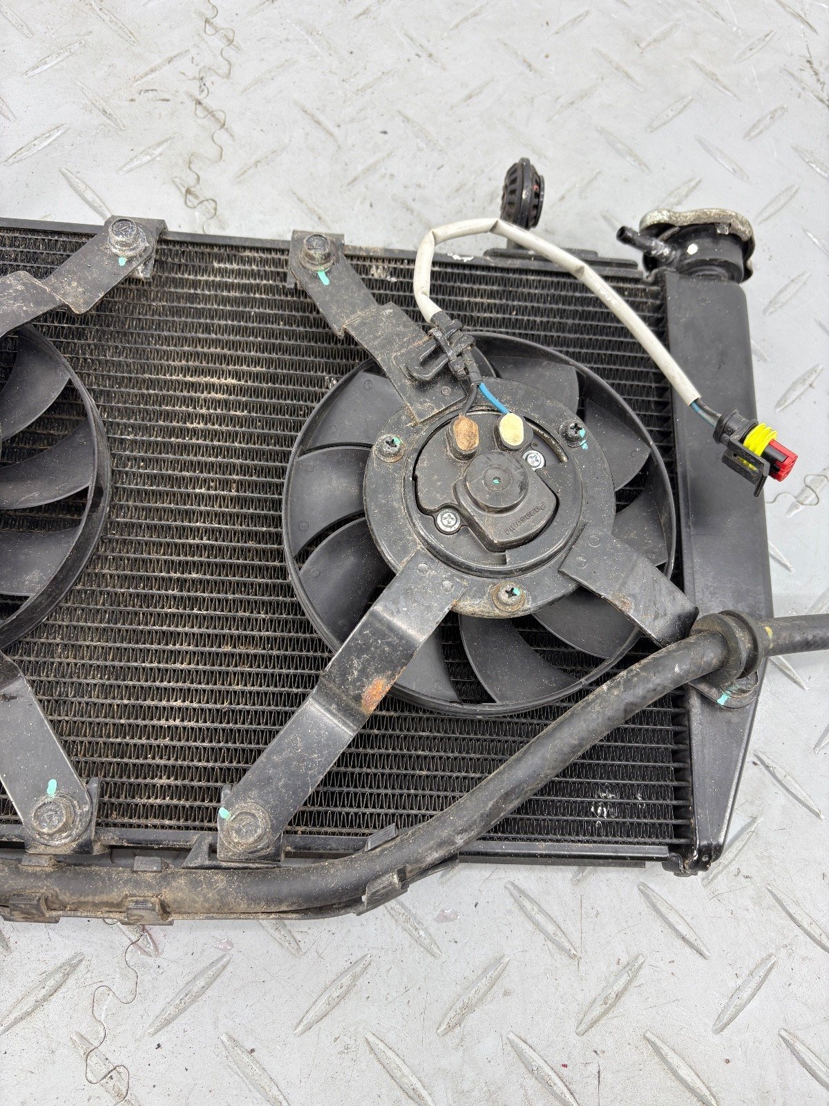 DUCATI MULTISTRADA 1200 2017 WATER COOLING COOLER RADIATOR & FAN 54810563A - Image 10