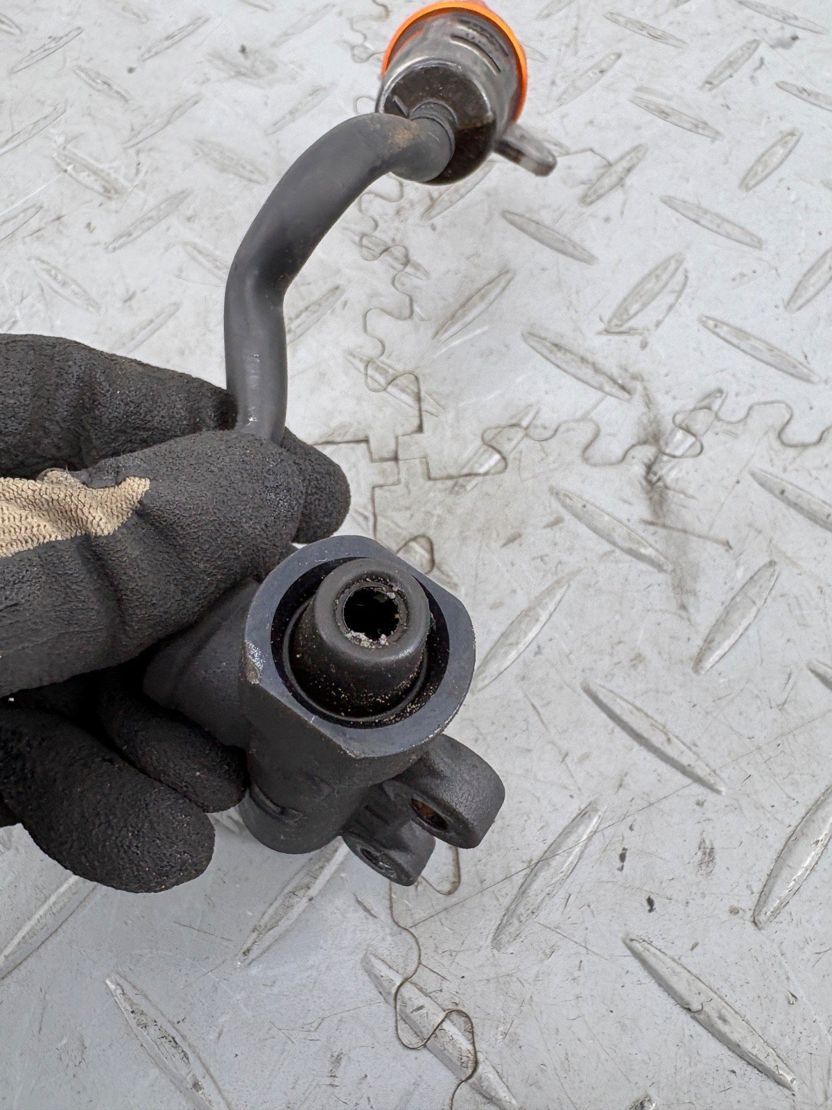 KTM ADVENTURE 890 2021 REAR BRAKE MASTER CYLINDER PUMP 64113060033 - Image 4