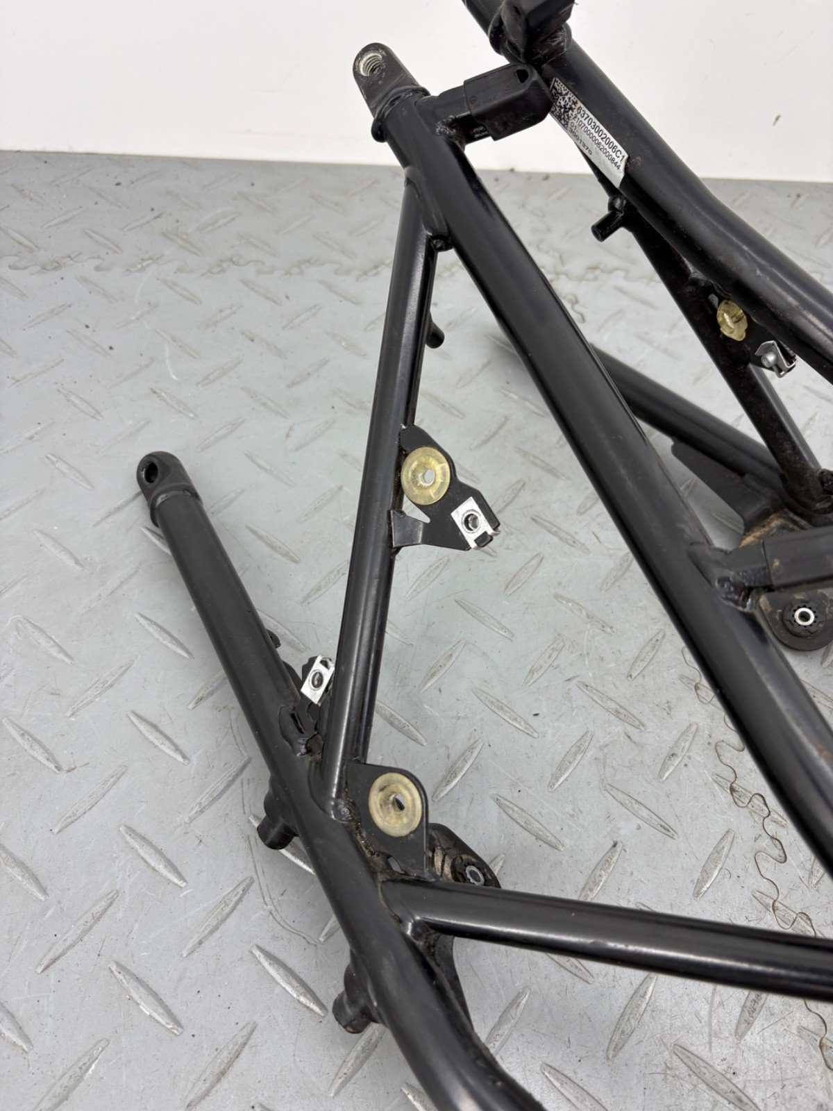 KTM ADVENTURE 890 2021 REAR L&R SUBFRAME (1 CLIP BENT) 63703002041 63703002042 - Image 9