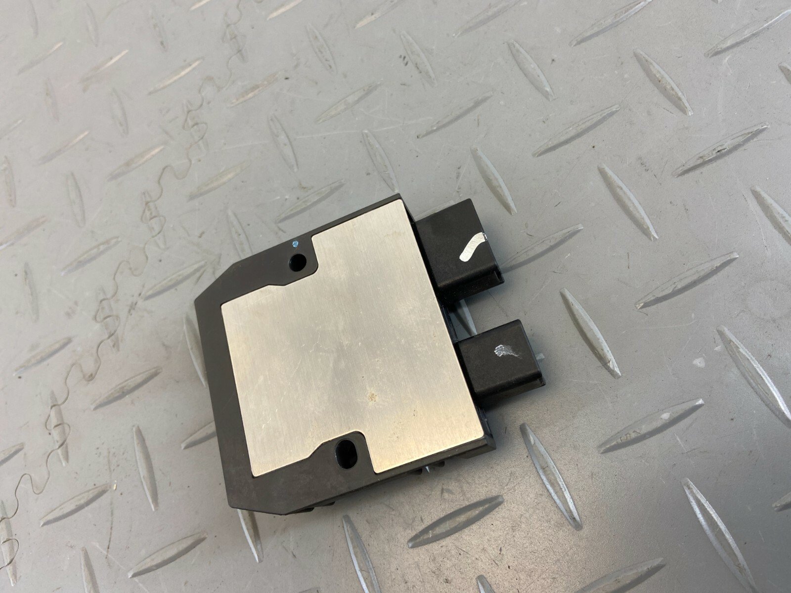 Honda NC750X / NC 750 X 2018 VOTAGE REGULATOR RECTIFIER FH021BA N1 - Image 7