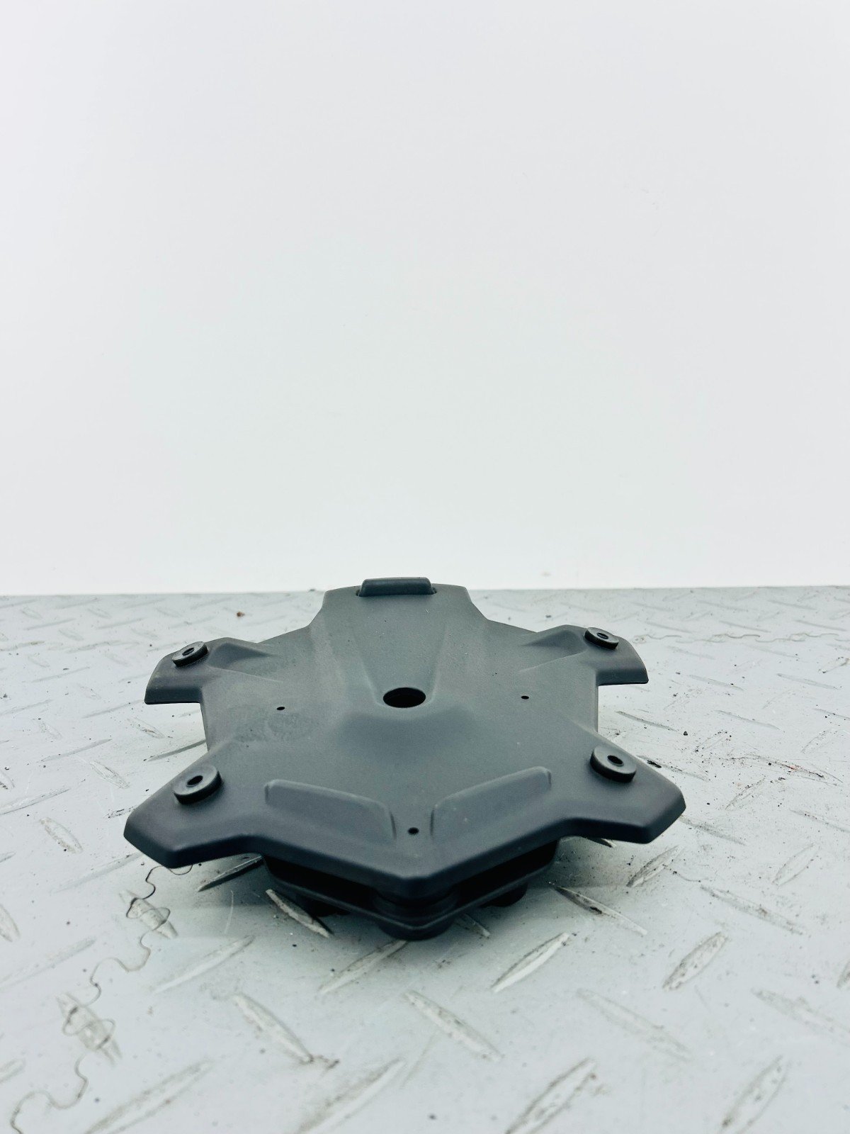 YAMAHA TRACER 9 GT RN70 FRONT WINDSHIELD BRACKET MOUNT STAY - Image 7