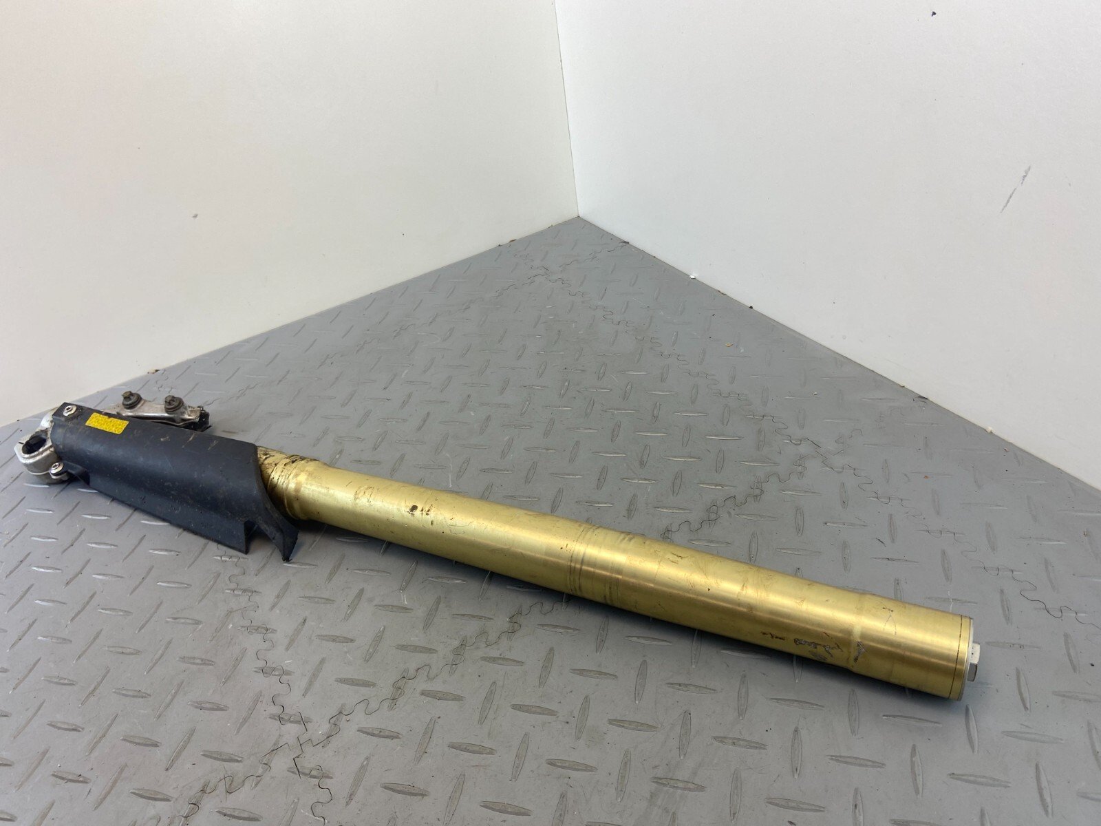 BMW F800GS 2014 RH RIGHT FORK LEG (SPARE OR REPAIR) - Image 15