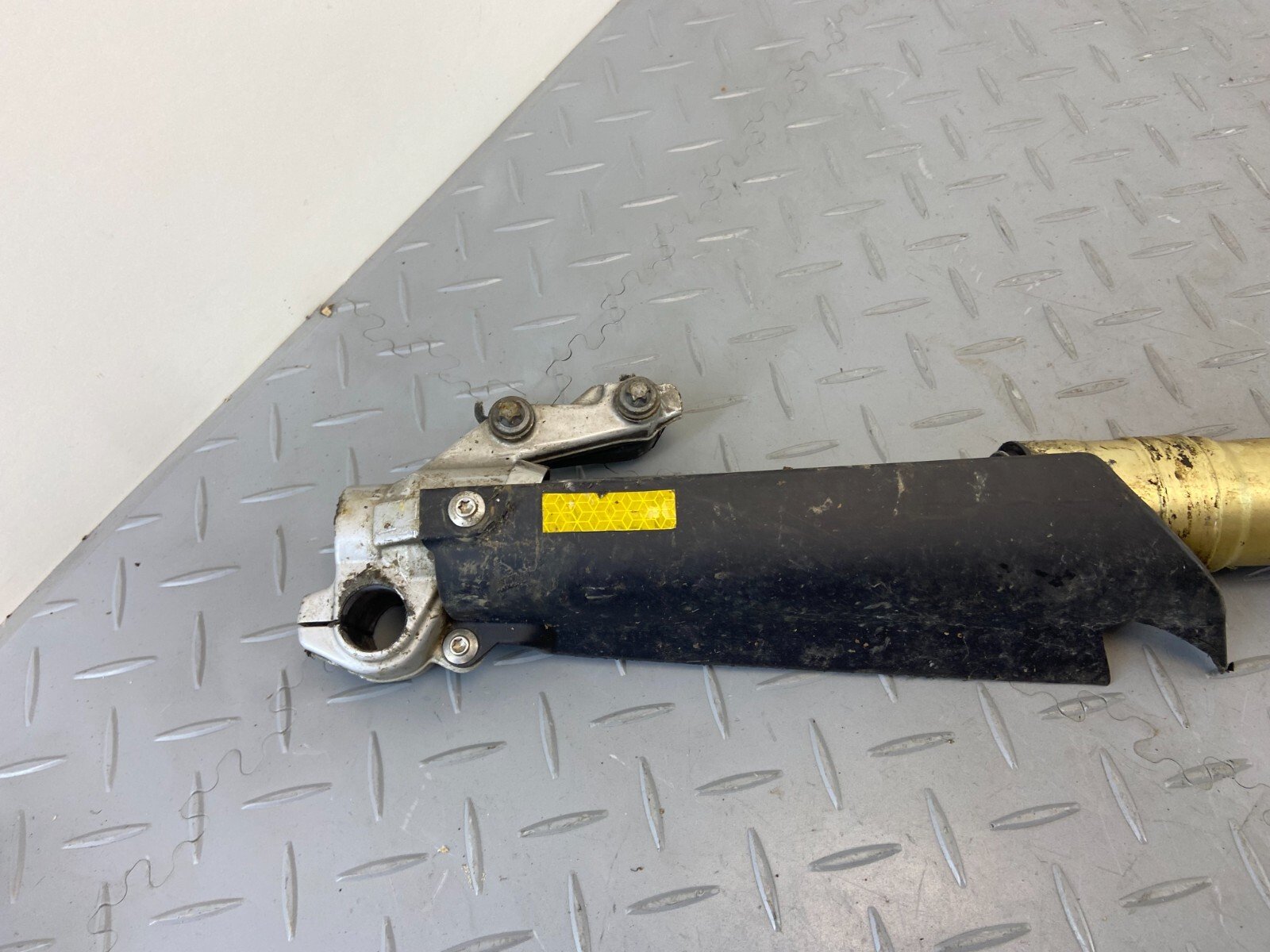 BMW F800GS 2014 RH RIGHT FORK LEG (SPARE OR REPAIR) - Image 19