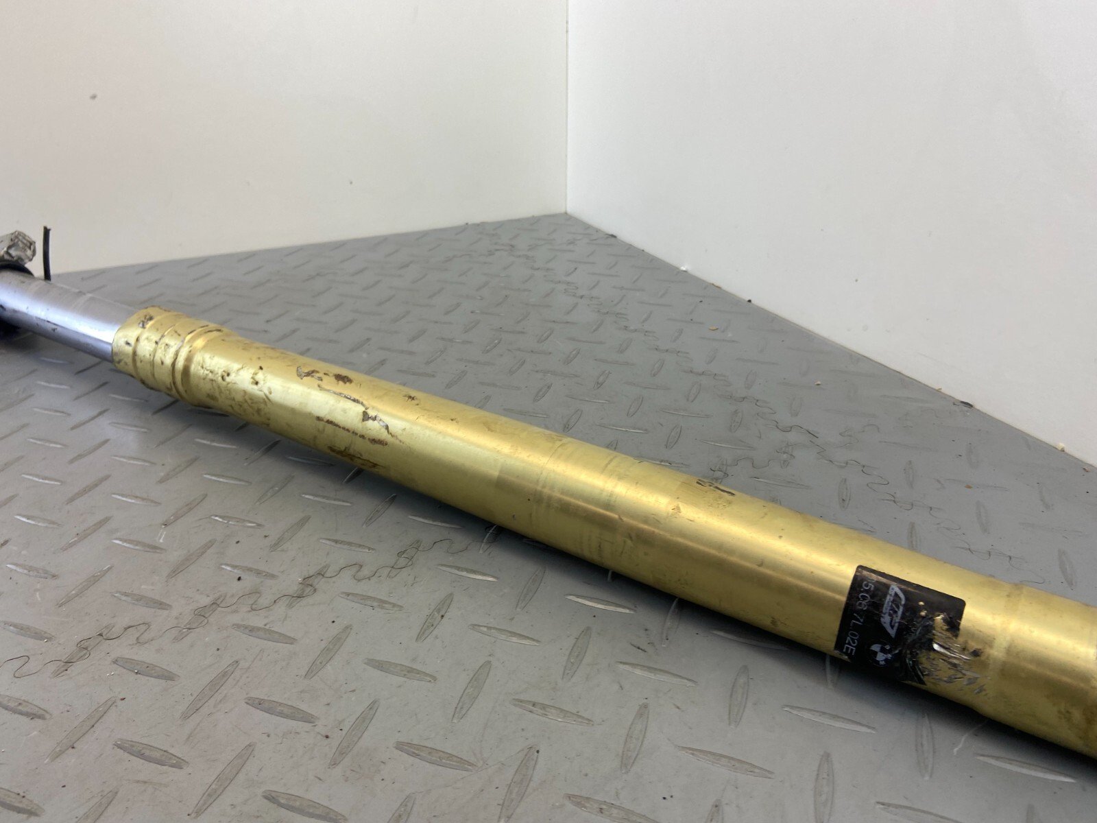 BMW F800GS 2014 LH LEFT FORK LEG (SPARE OR REPAIR) - Image 8
