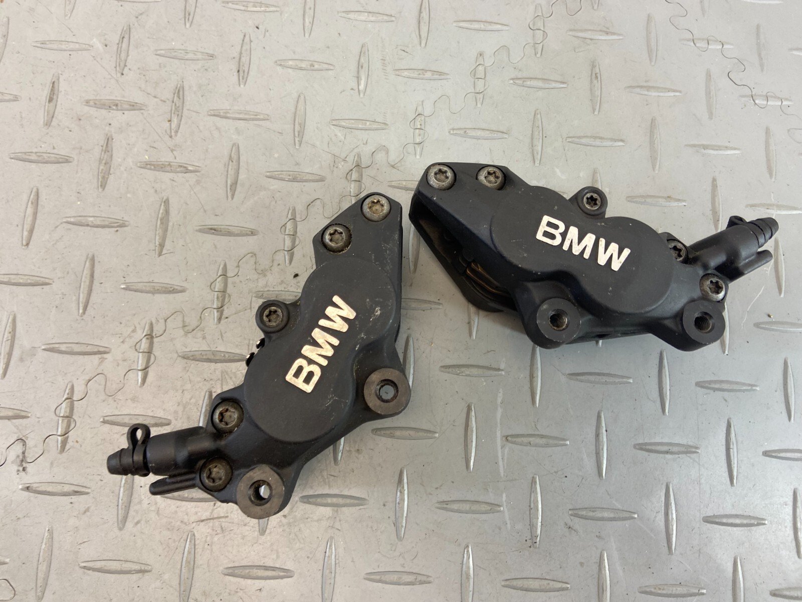BMW R1200GS GS AC K25 2011 FRONT BRAKE CALIPER PAIR RIGHT & LEFT - Image 4