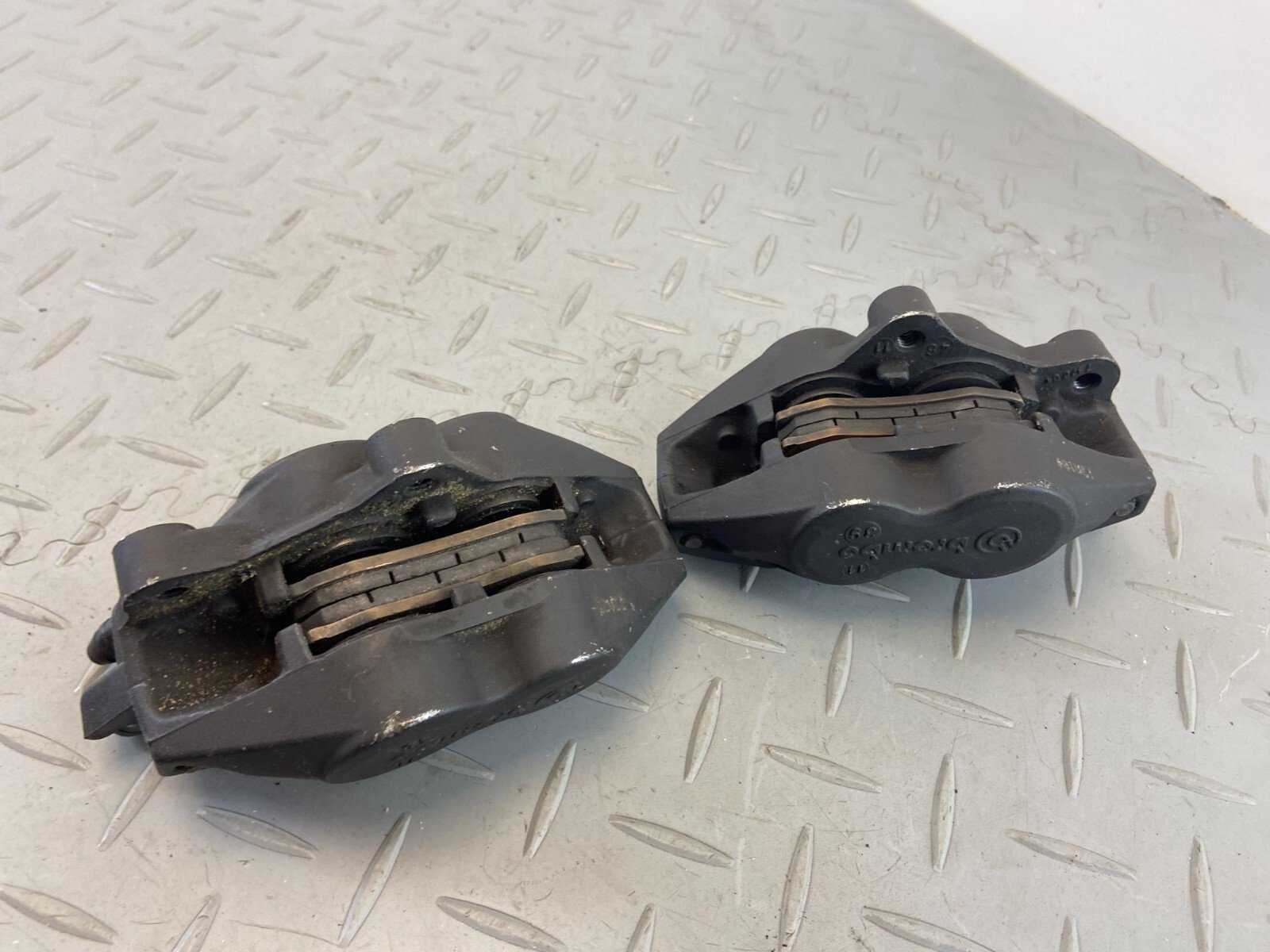 BMW R1200GS GS AC K25 2011 FRONT BRAKE CALIPER PAIR RIGHT & LEFT - Image 5