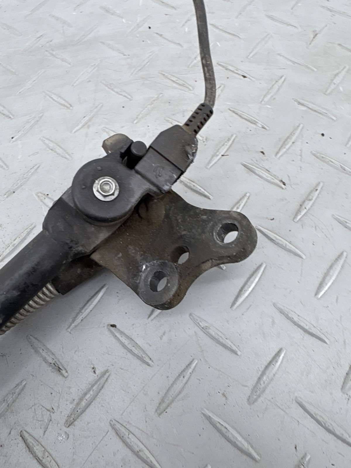 APRILIA TUONO 660 2023 SIDE STAND KICK STAND & SWITCH 2D000530 - Image 4