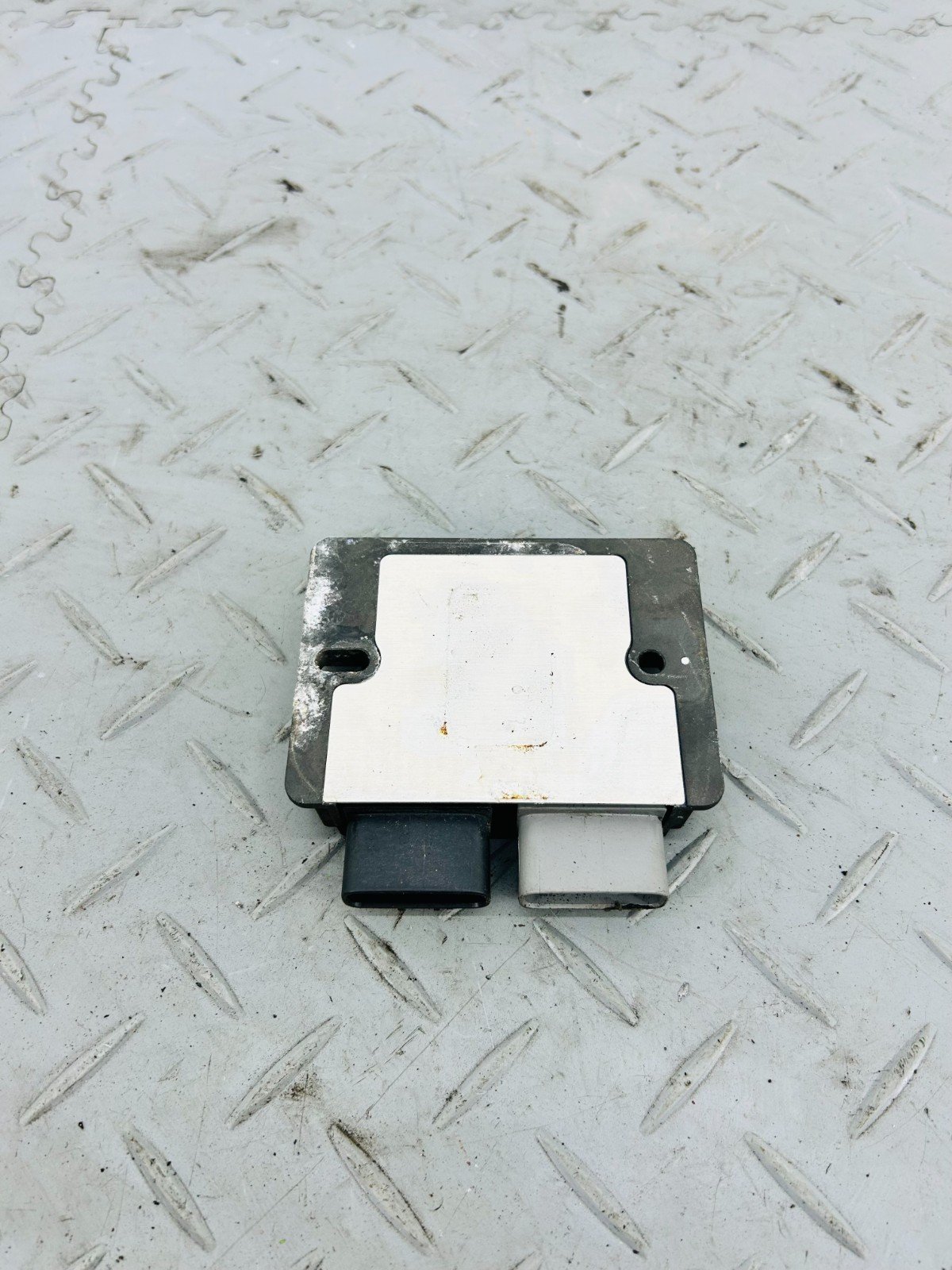 KAWASAKI ZX10R ZX-10R NINJA 2017 VOLTAGE REGULATOR RECTIFIER - Image 3