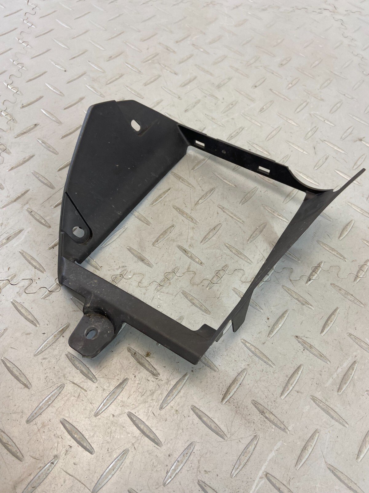 BMW R1250GS ADVENTURE K51 2022 AIR DUCT INTAKE 8560318 N2 - Image 5