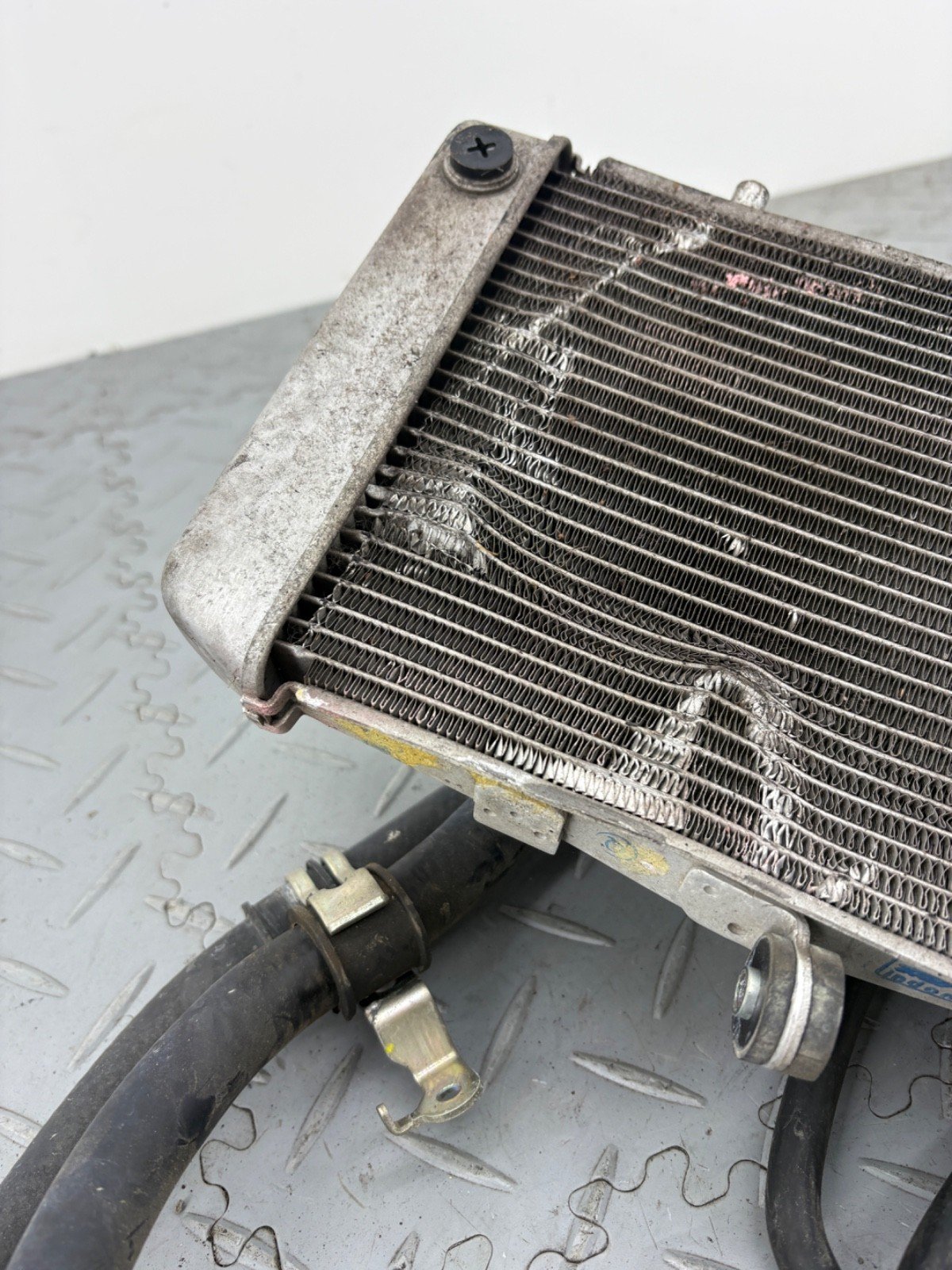 YAMAHA TRICITY 300 2020 WATER COOLING RADIATOR & FAN ASSEMBLY (DAMAGED) - Image 5