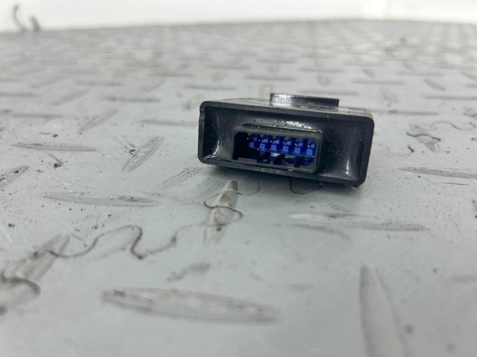 KAWASAKI ZX-14 ZX-14R ZZR 1400 2017 IMMOBILIZER MODULE - Image 2
