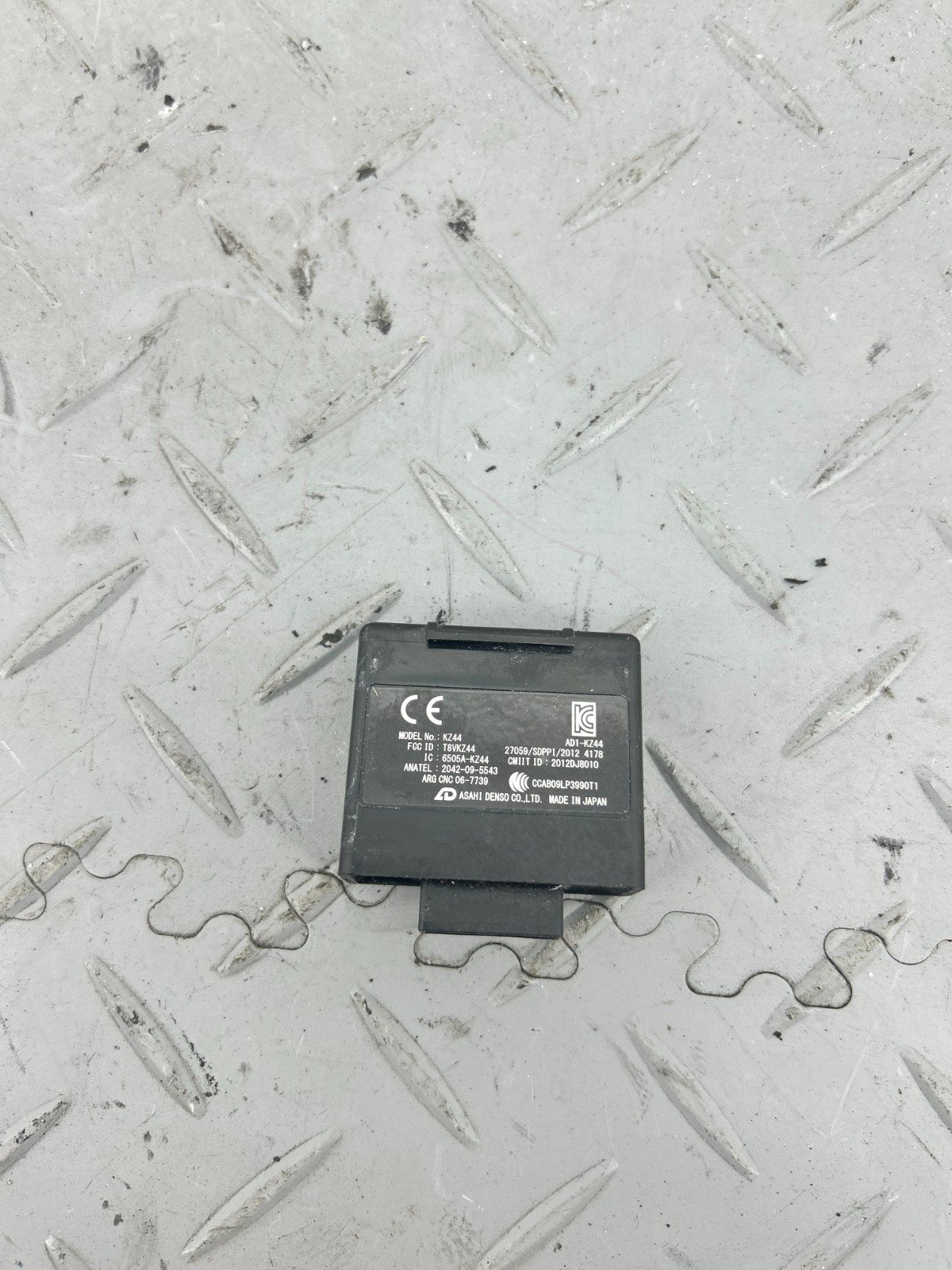 KAWASAKI ZX-14 ZX-14R ZZR 1400 2017 IMMOBILIZER MODULE - Image 3