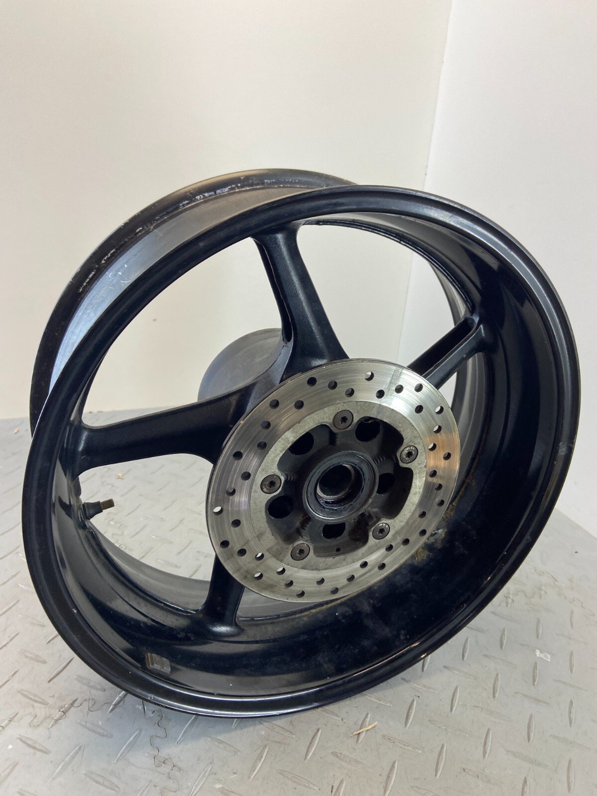 YAMAHA YZF-R1 2008 REAR WHEEL RIM & BRAKE DISC ROTOR - Image 11