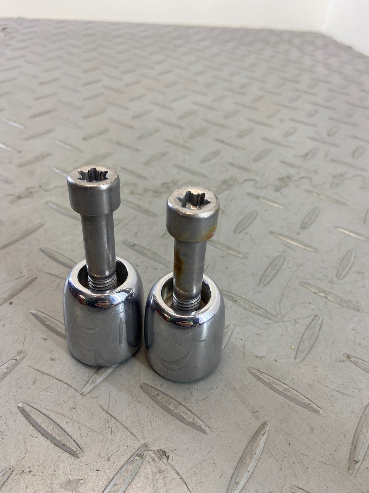 BMW R18 K34 2021 END BAR WEIGHT SLIDERS PAIR CHROME - Image 4