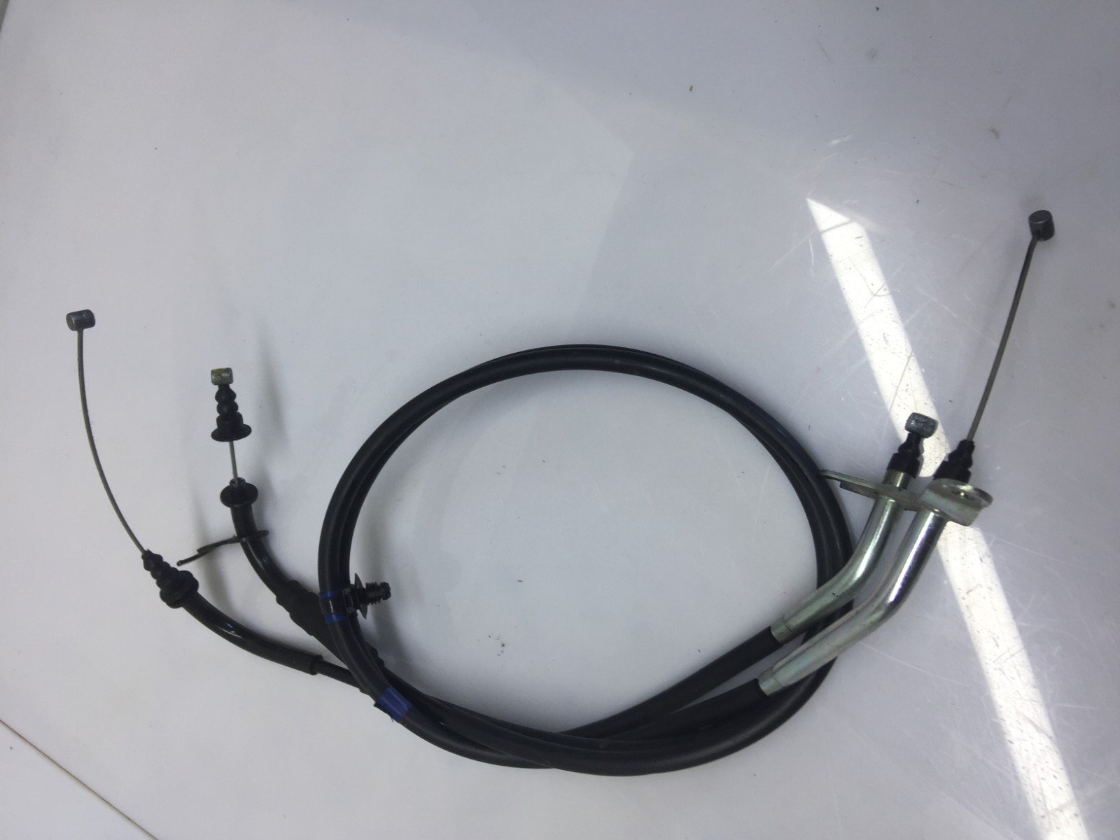 YAMAHA R3 2017 THROTTE CHOKE CABLES LINES - Image 2