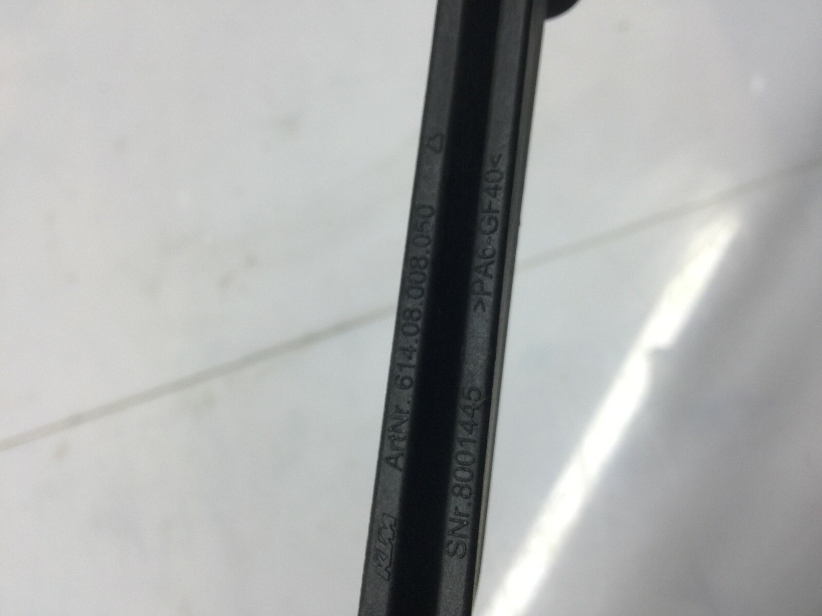 KTM SUPERDUKE 1290 GT 2017 FRONT WINDSHIELD WINDSCREEN SUPPORT GUIDING - Image 3