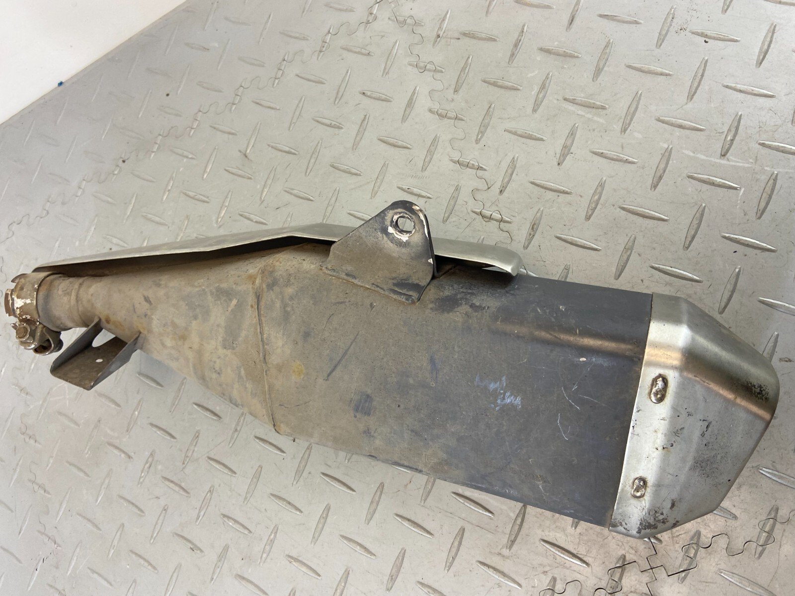 Honda NC750X / NC 750 X 2018 OEM EXHAUST SILENCER - Image 11