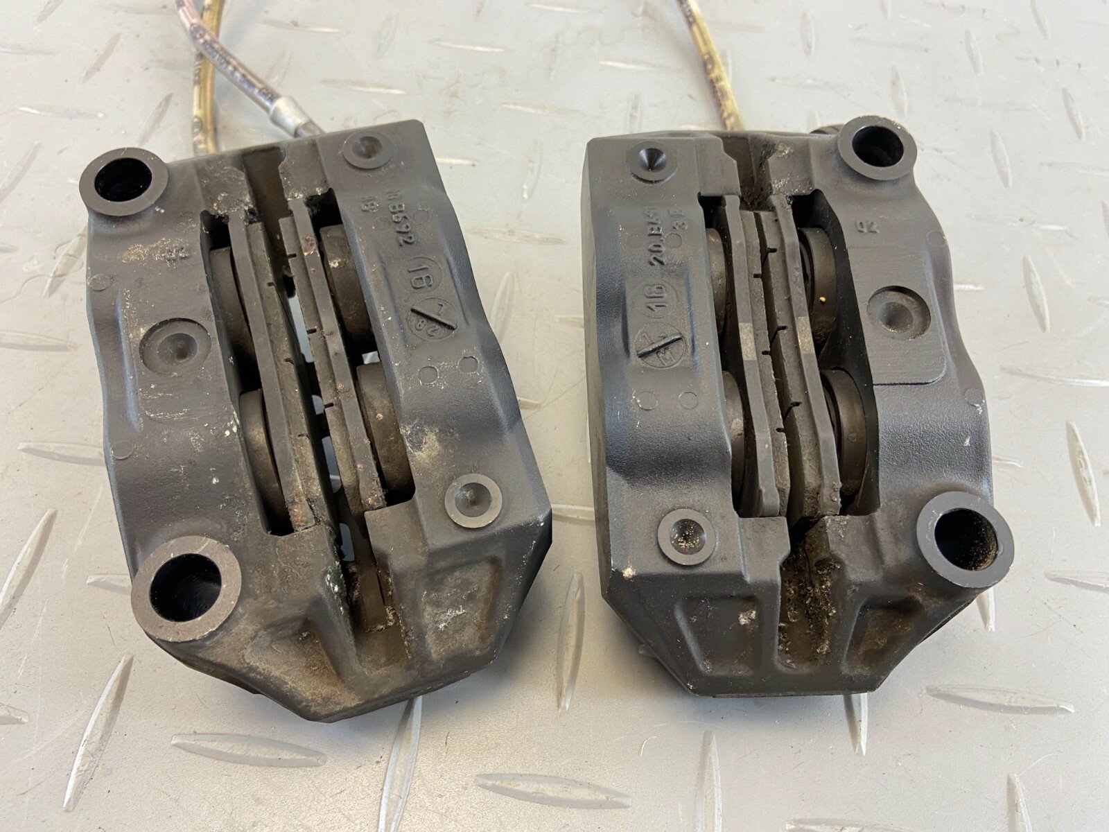 BMW R1200 GS K50 K51 2016 FRONT BRAKE CALIPERS PAIR SYSTEM BRAKE HOSE BREMBO N2 - Image 8