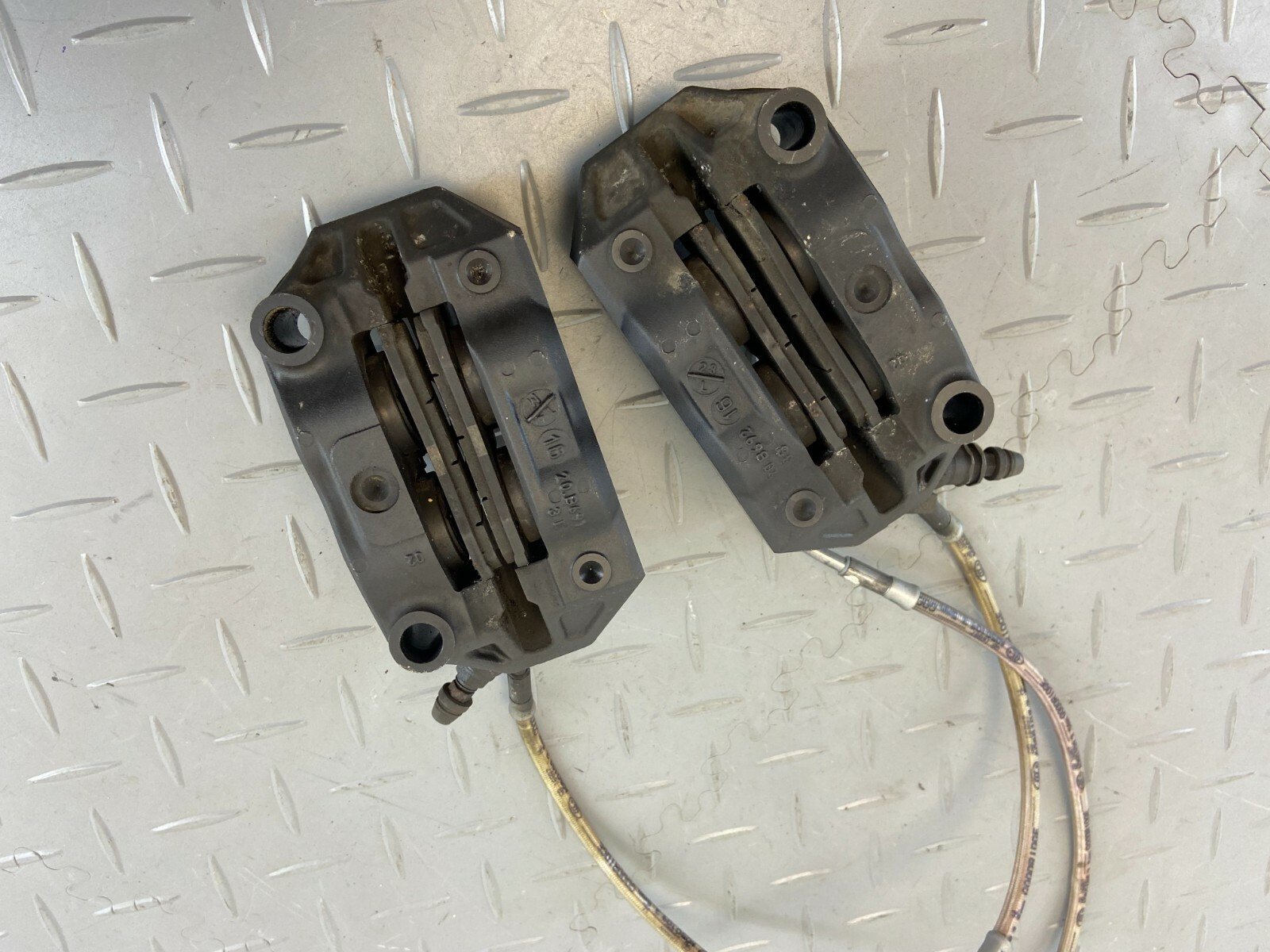 BMW R1200 GS K50 K51 2016 FRONT BRAKE CALIPERS PAIR SYSTEM BRAKE HOSE BREMBO N2 - Image 11