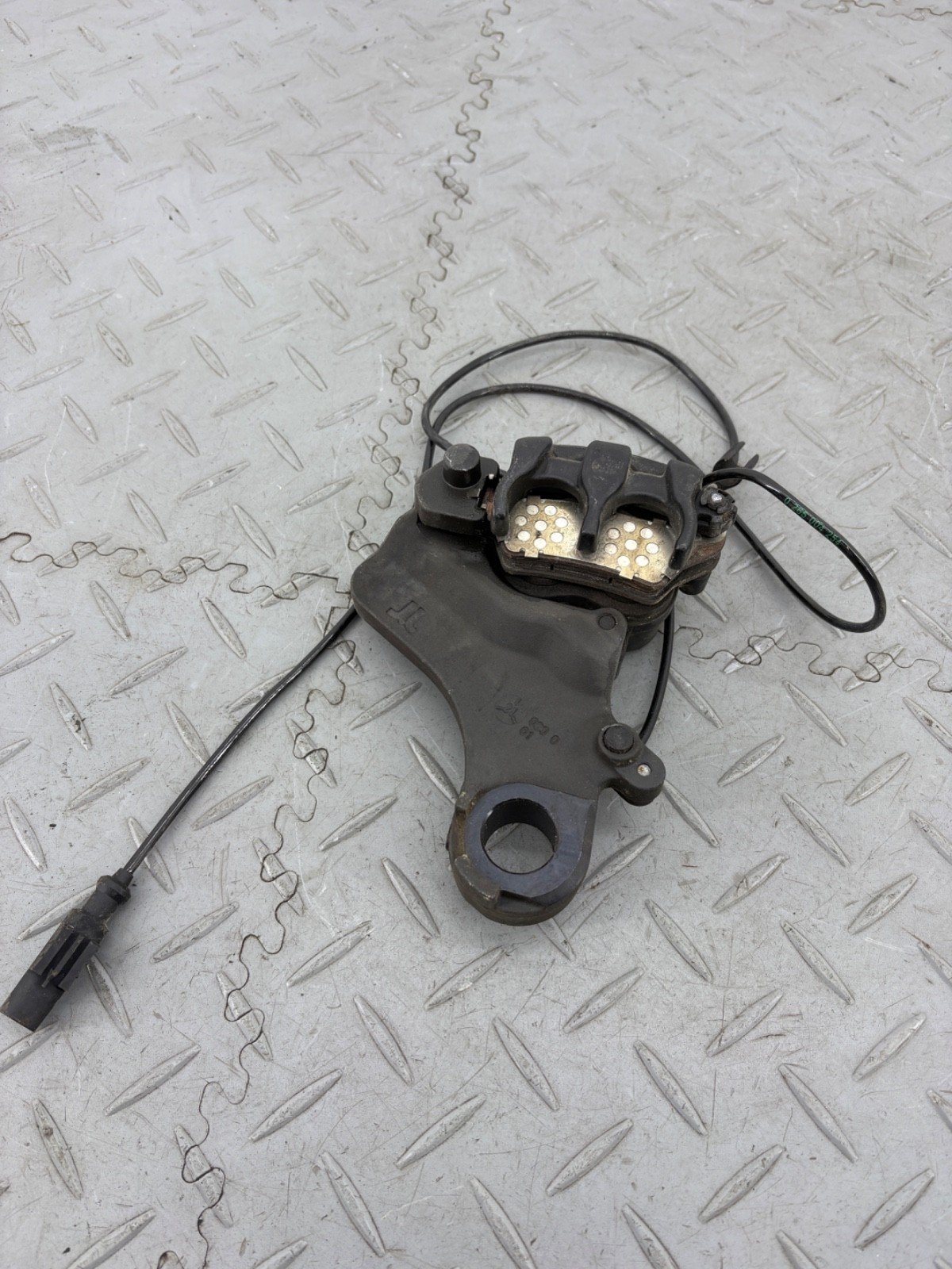 HUSQVARNA NORDEN 901 2022 REAR BRAKE CALIPER - Image 7