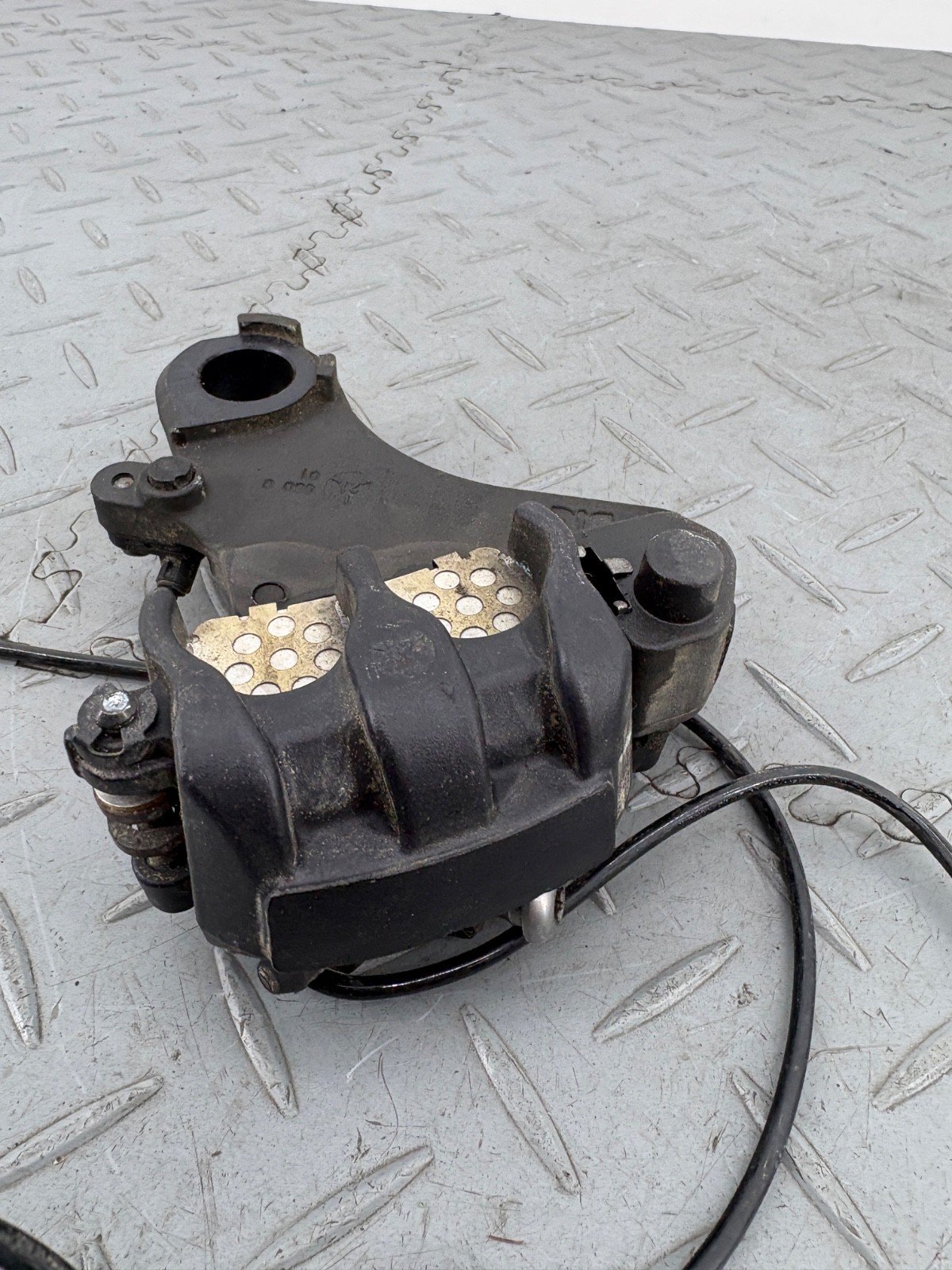 HUSQVARNA NORDEN 901 2022 REAR BRAKE CALIPER - Image 10