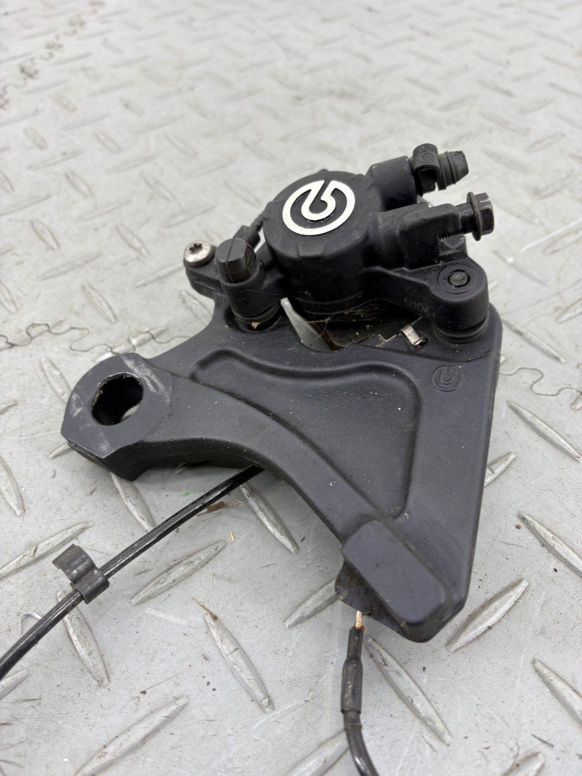 TRIUMPH STREET TRIPLE 765 RS 2017 REAR BRAKE CALIPER - Image 5
