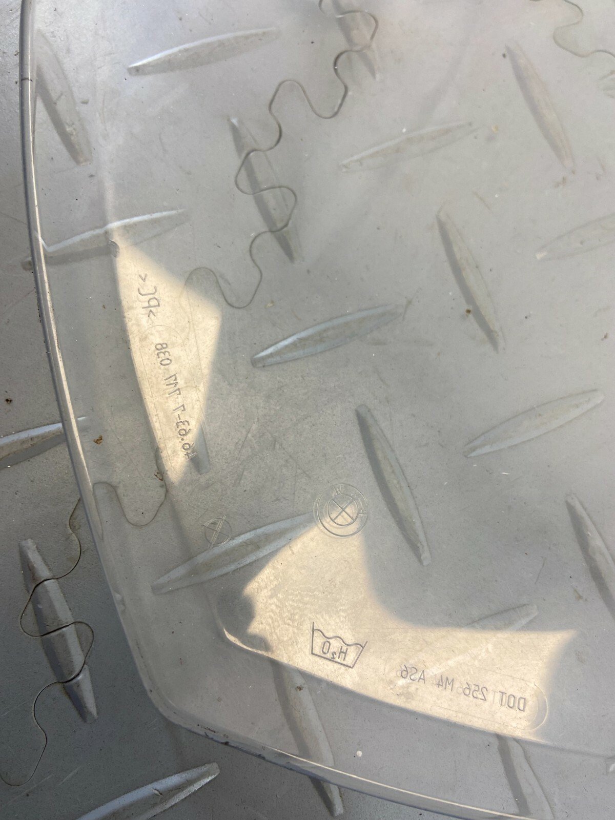 BMW S1000XR K49 2017 OEM WINDSHIELD WINSCREEN SCREEN - Image 6