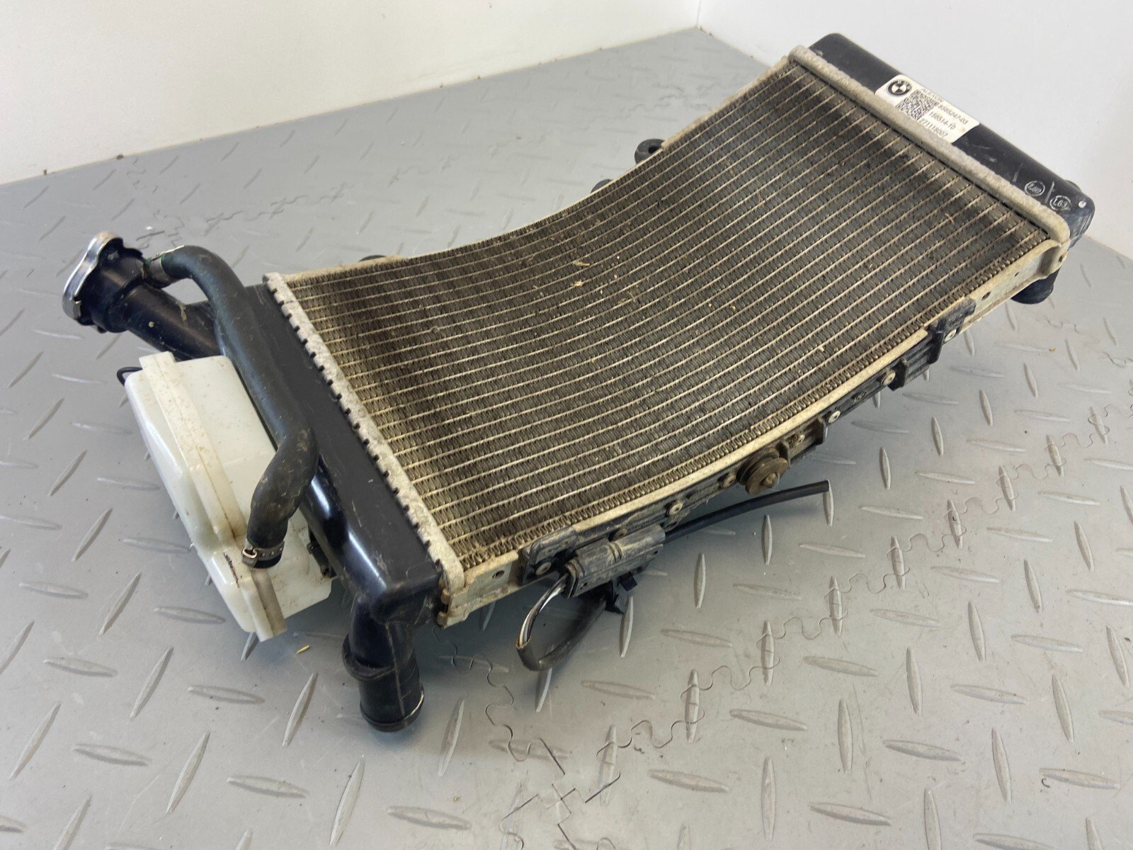 BMW F850GS WATER RADIATOR COOLER & FAN 8565247 - Image 3