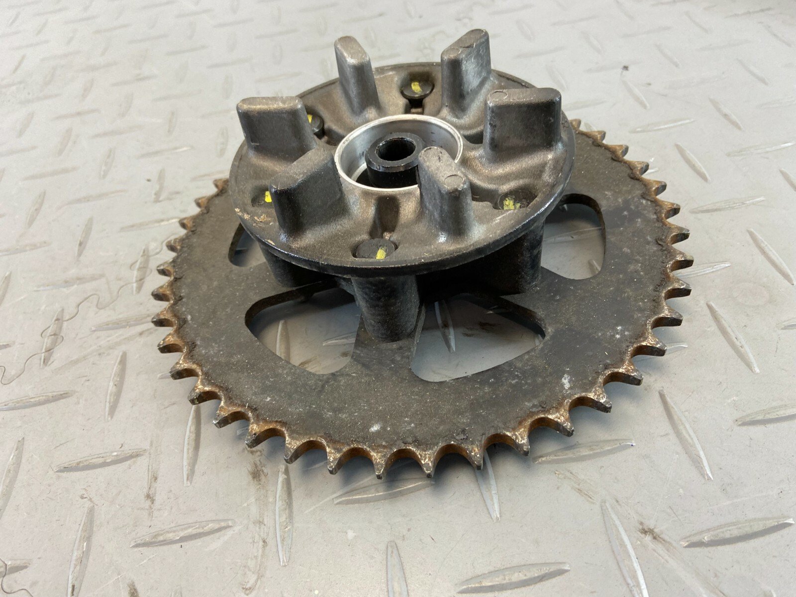 KTM DUKE 390 2019 REAR SPROCKET CARRIER - Image 4