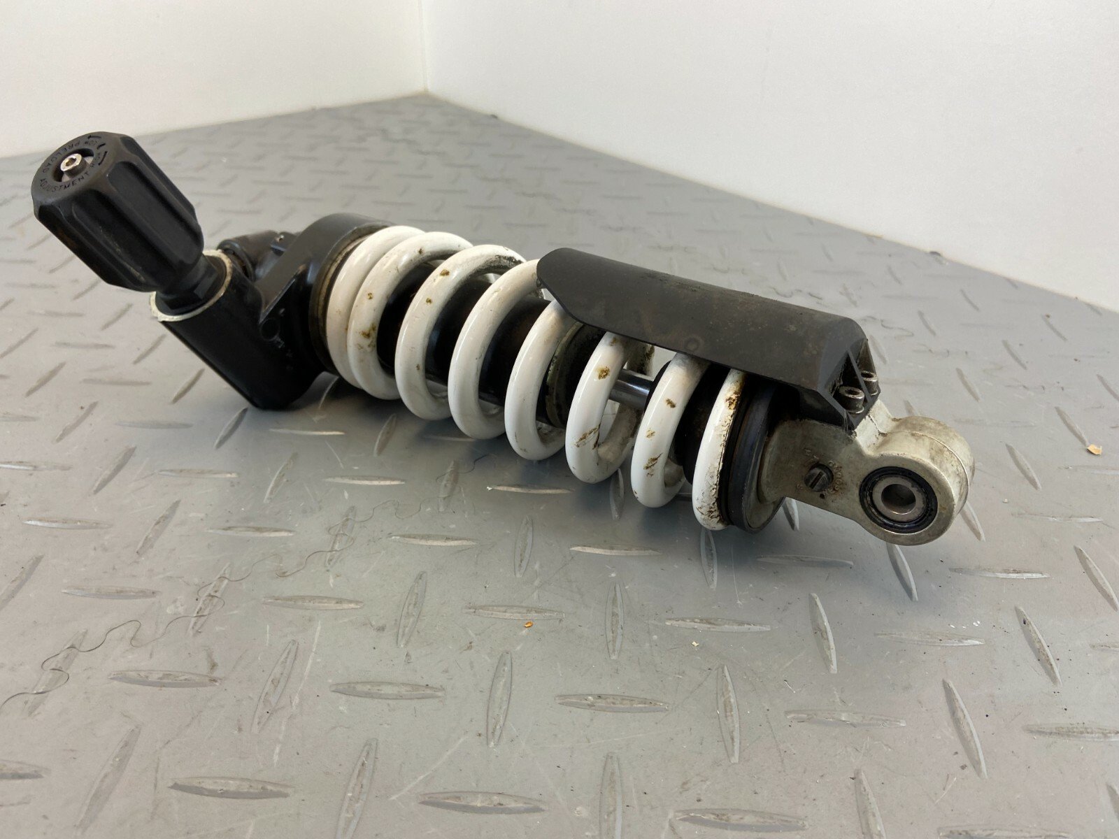 BMW K1300R 2011 REAR SHOCK ABOSBER SUSPENSION - Image 2