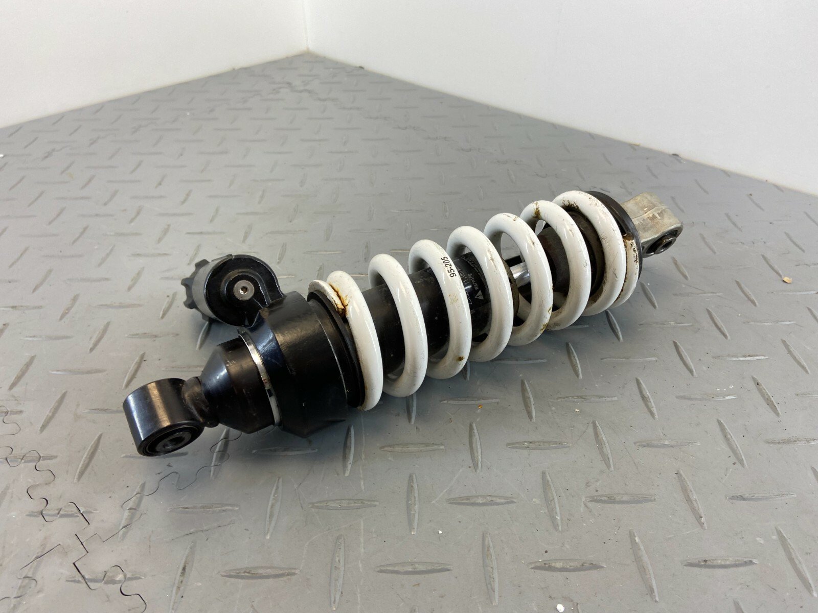 BMW K1300R 2011 REAR SHOCK ABOSBER SUSPENSION - Image 6