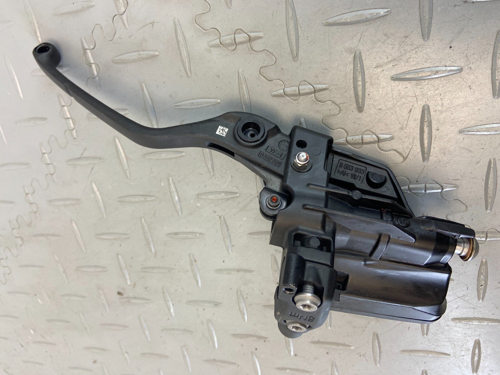 BMW R1250GS GSA LC K50 K51 2020 FRONT BRAKE MASTER PUMP CYLINDER LEVER - Image 10