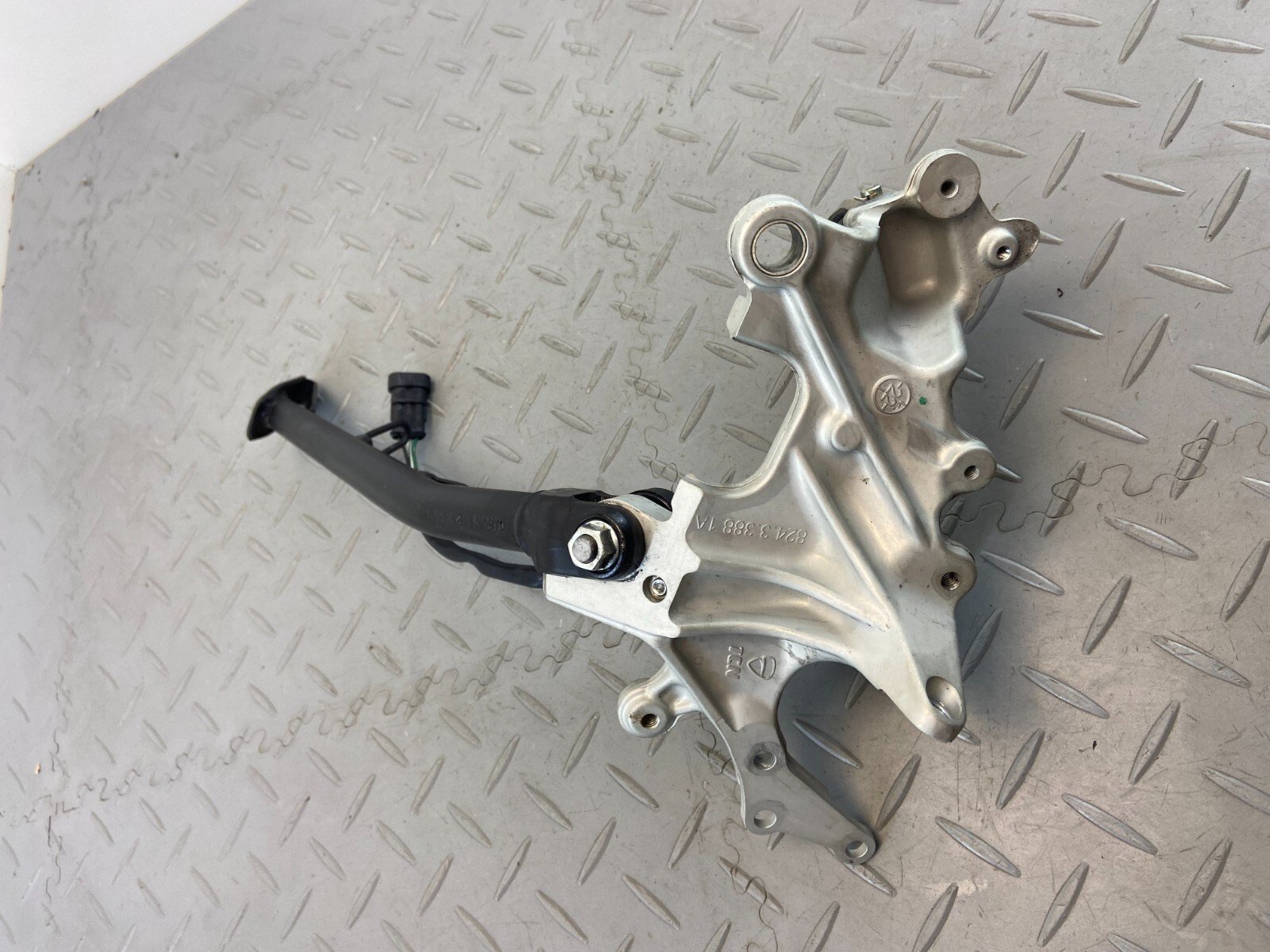 DUCATI MULTISTRADA V4S 1299 2020 LEFT DRIVER FRONT FOOTREST PEG KICKSTAND STAND - Image 6
