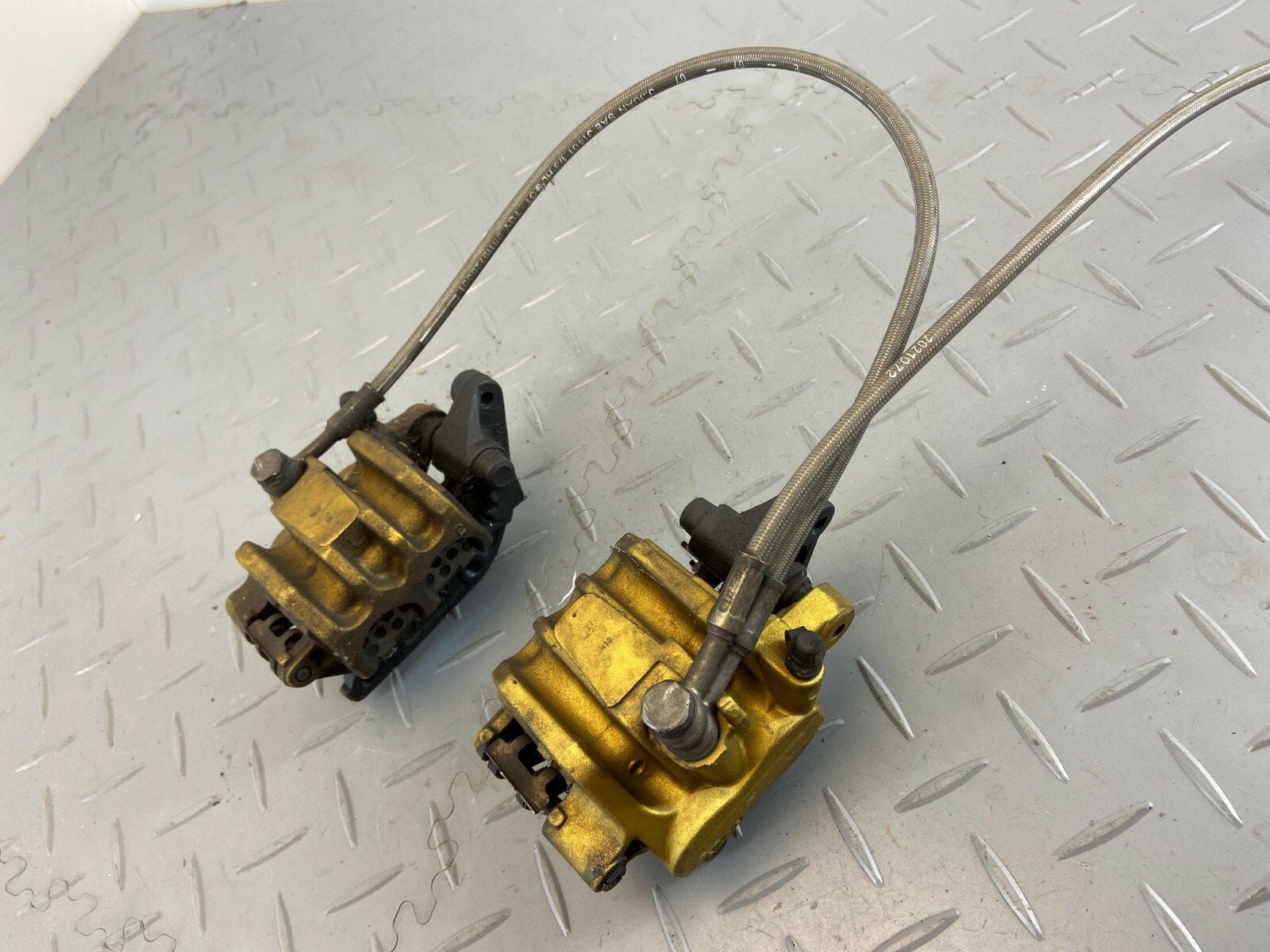 TRIUMPH STREET TRIPLE 675 2007 FRONT BRAKE CALIPERS NISSIN PAIR RIGHT & LEFT - Image 2