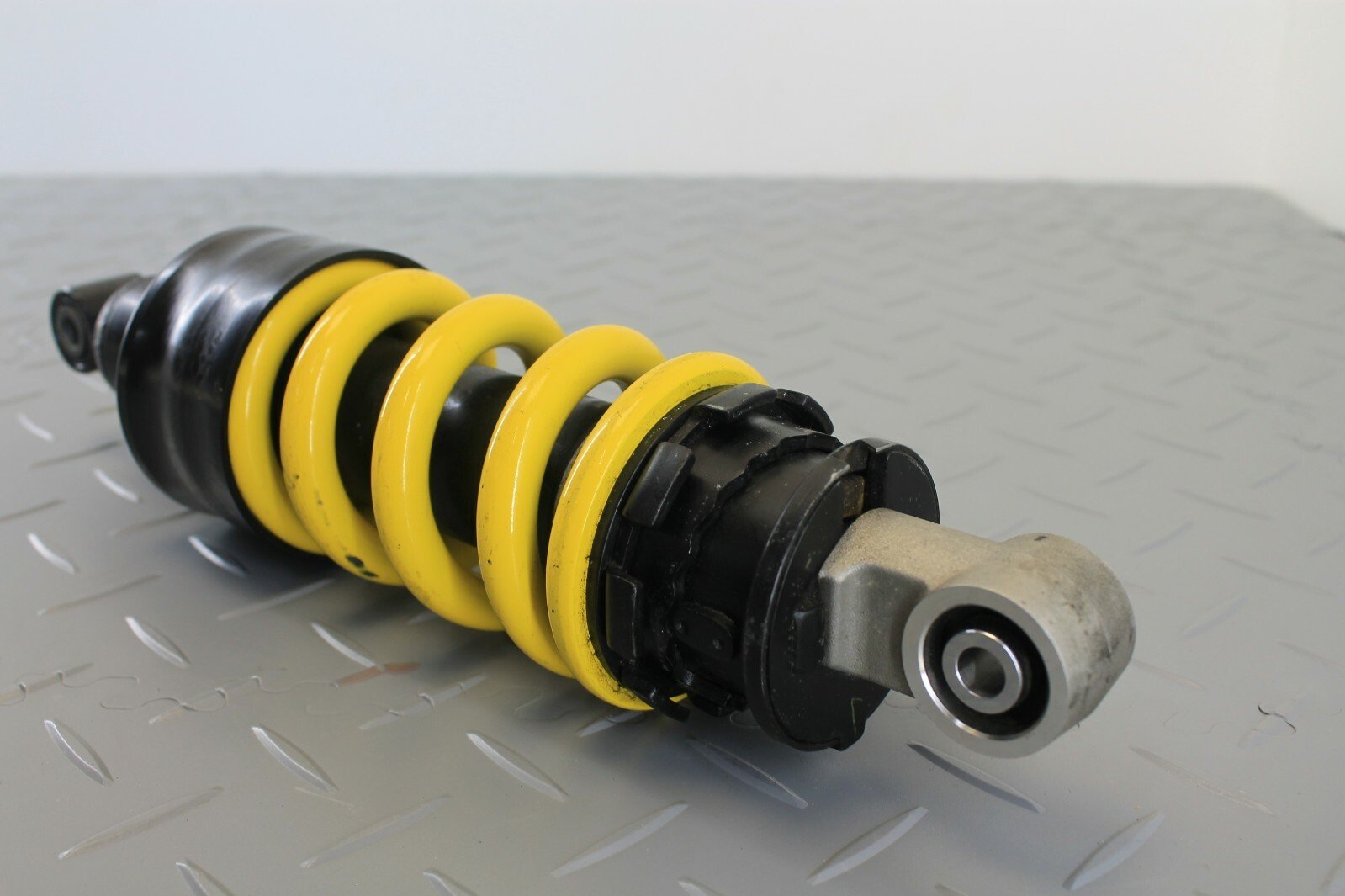 HONDA CB650R CB650 R 2019 REAR SHOCK ABSORBER SUSPENSION - Image 4