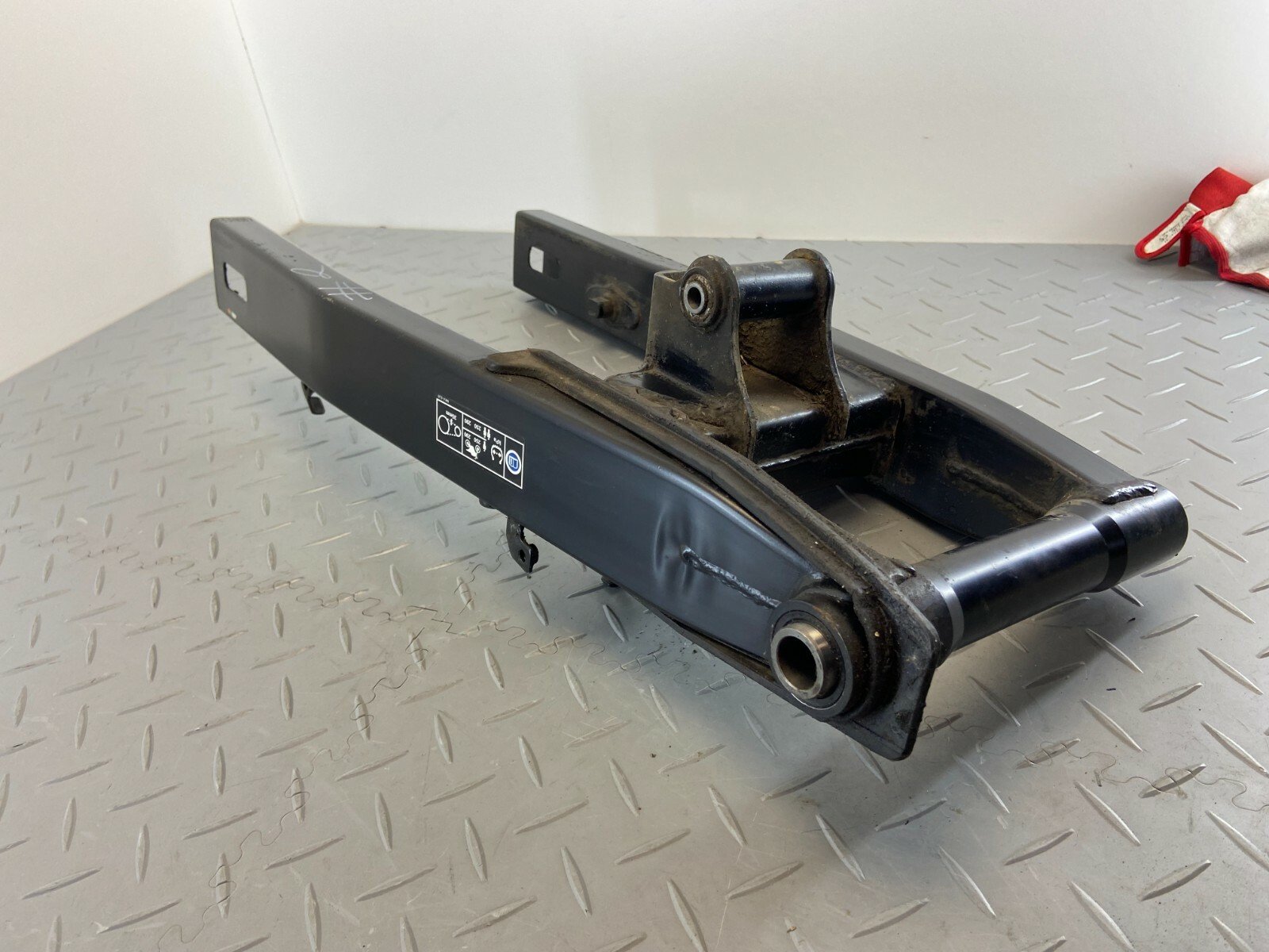 Honda NC750X / NC 750 X 2018 REAR SWING ARM SWINGING ARM - Image 7