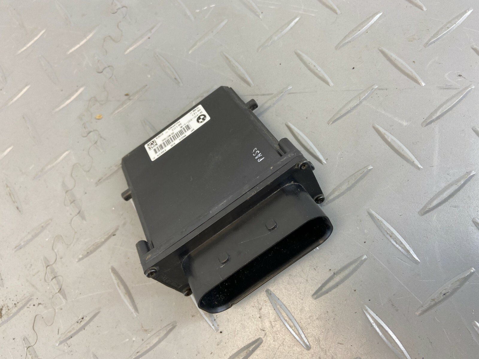 BMW R1200 GS GSA LC K50 K51 2016 ESA CONTROL MODULE 8558279 - Image 4