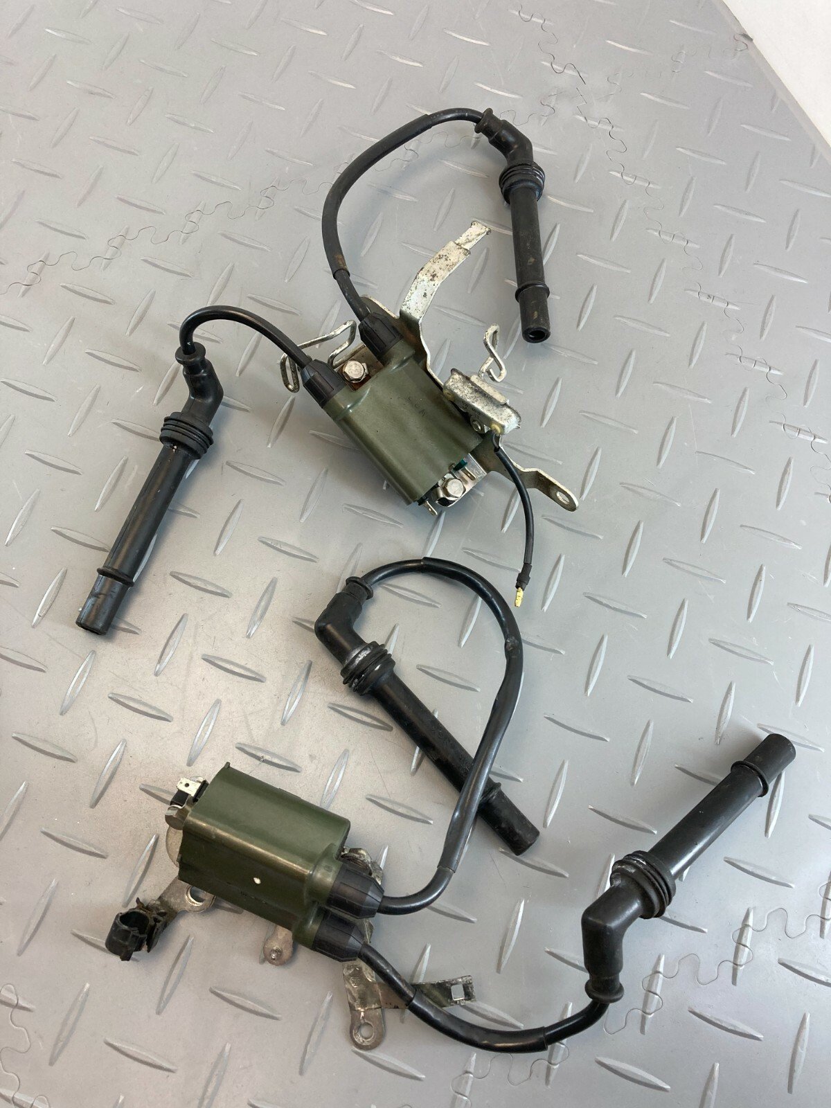 HONDA CB1000R SC60 2012 IGNITION COILS SET PAIR - Image 3