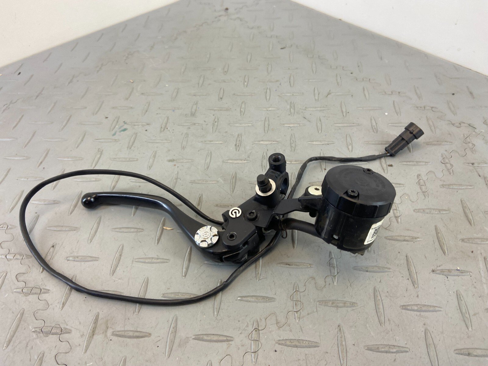 KTM SUPER ADVENTURE 1290 2021 2022 FRONT BRAKE MASTER PUMP & LEVER BREMBO - Image 5