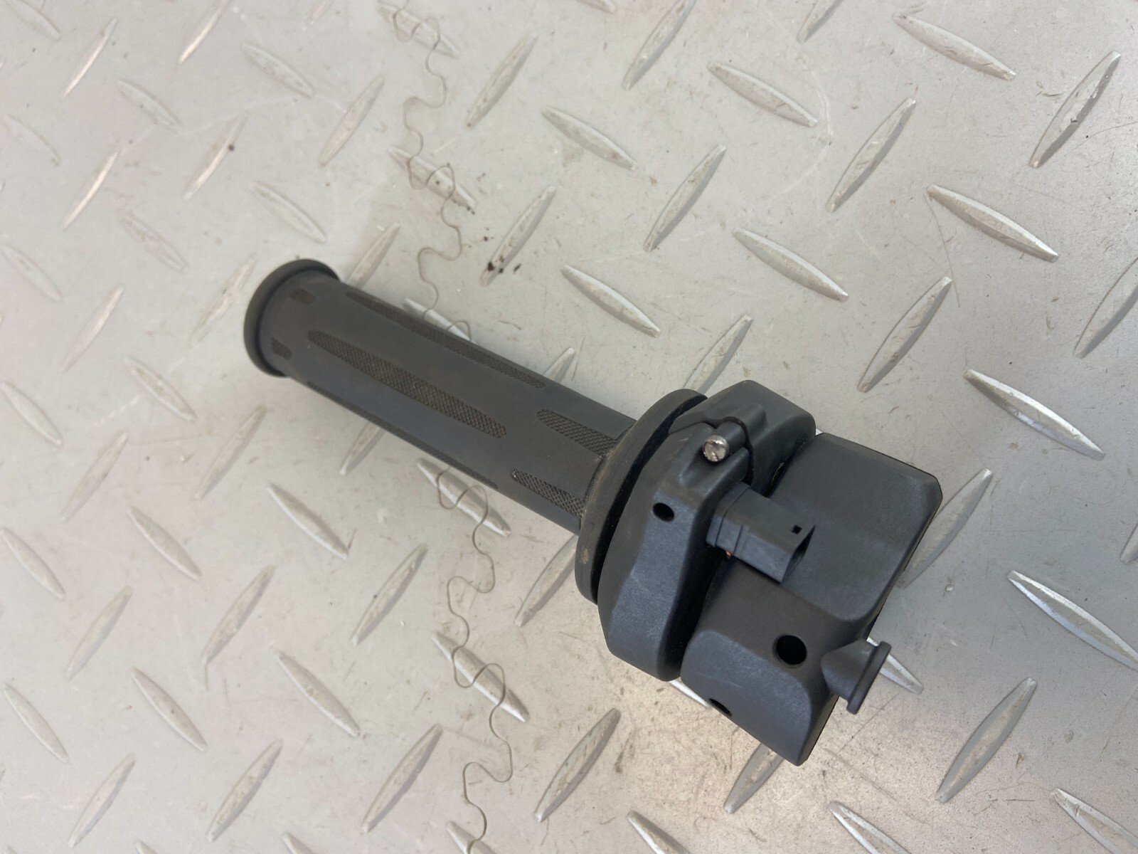 BMW S1000XR 2017 RH RIGHT SIDE HANDLE CONTROL SWITCH & THROTTLE CONTROL - Image 6